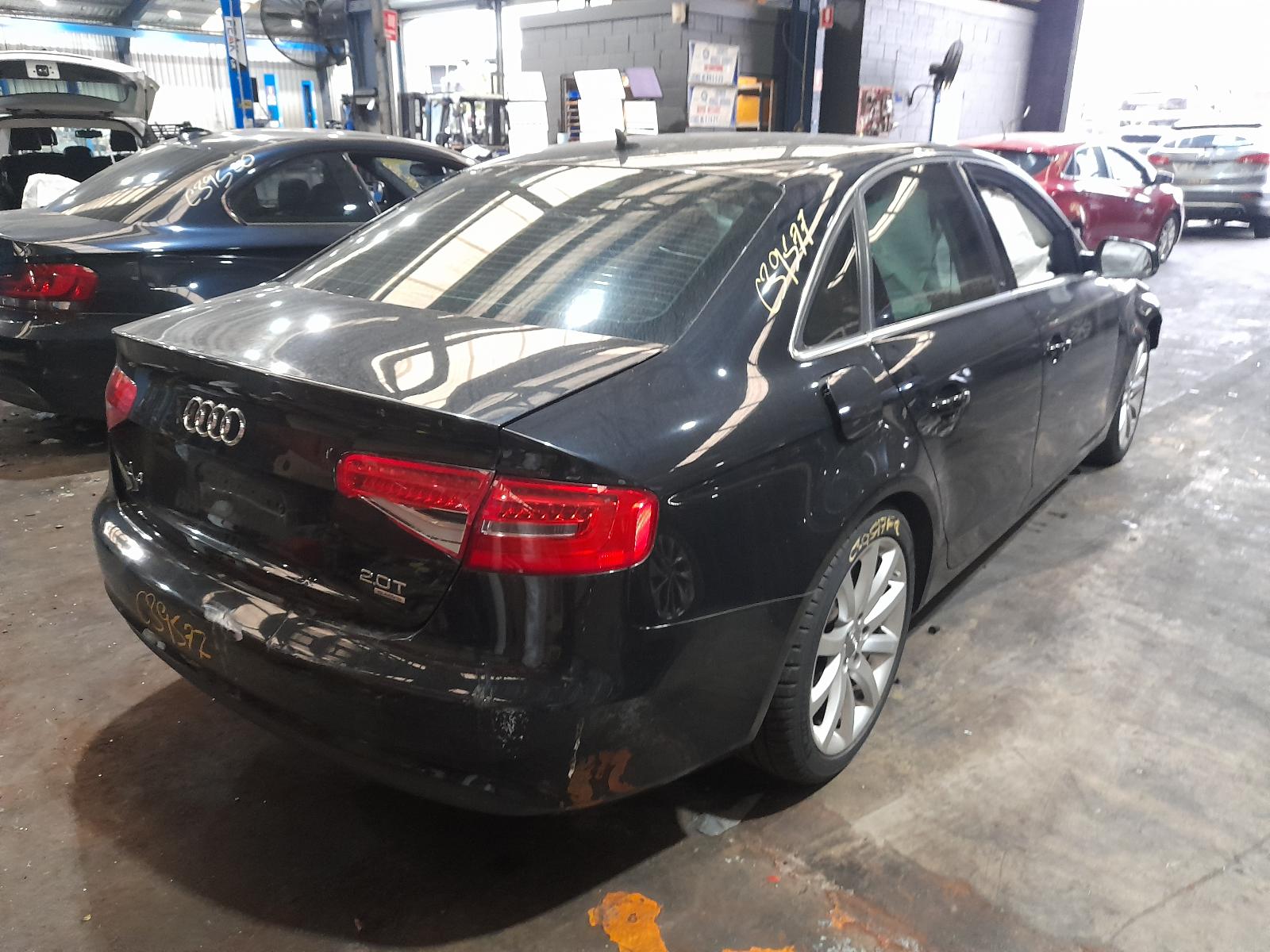 View Auto part Engine Audi A4 2014