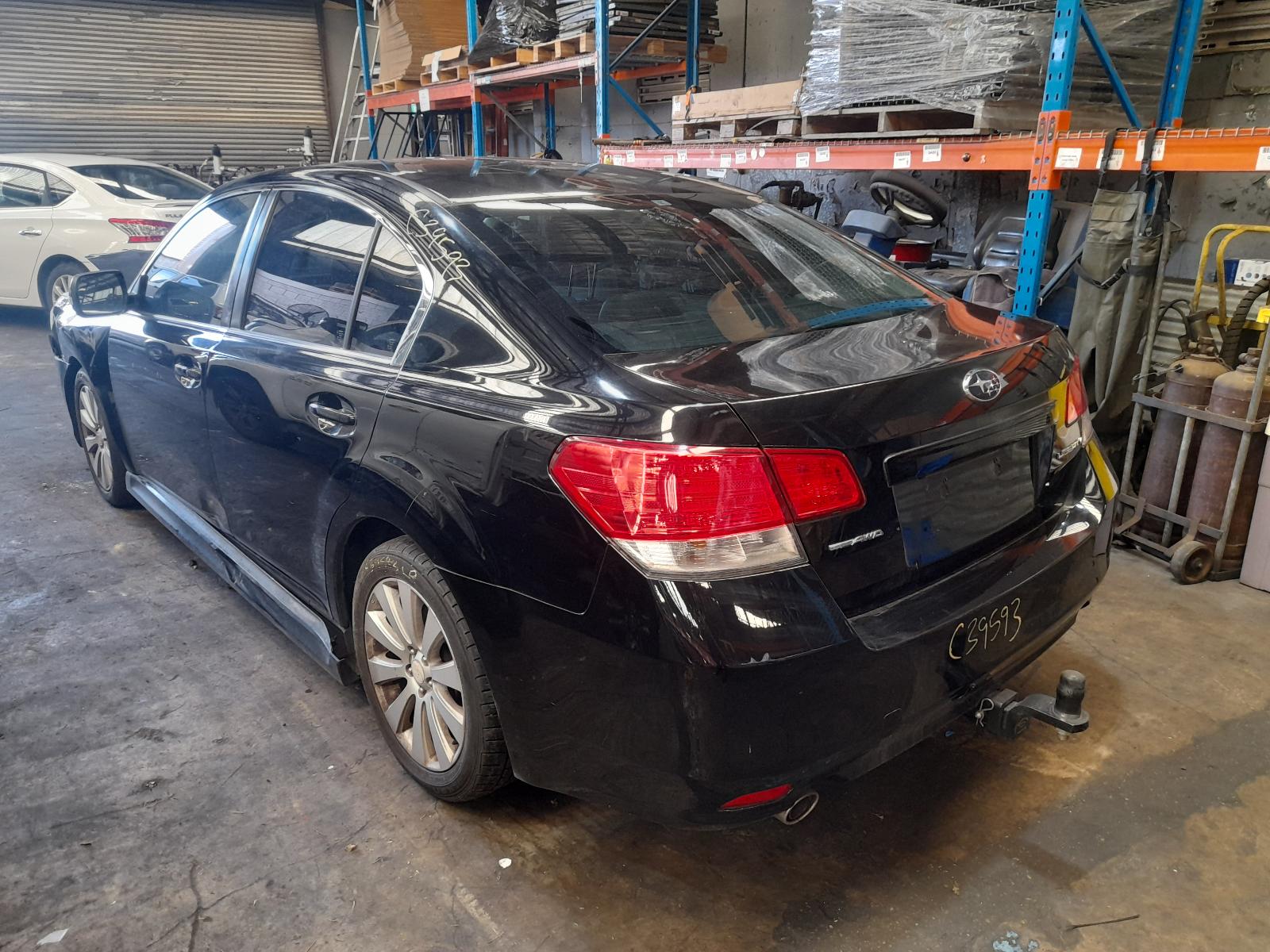 View Auto part Engine Subaru Liberty 2011