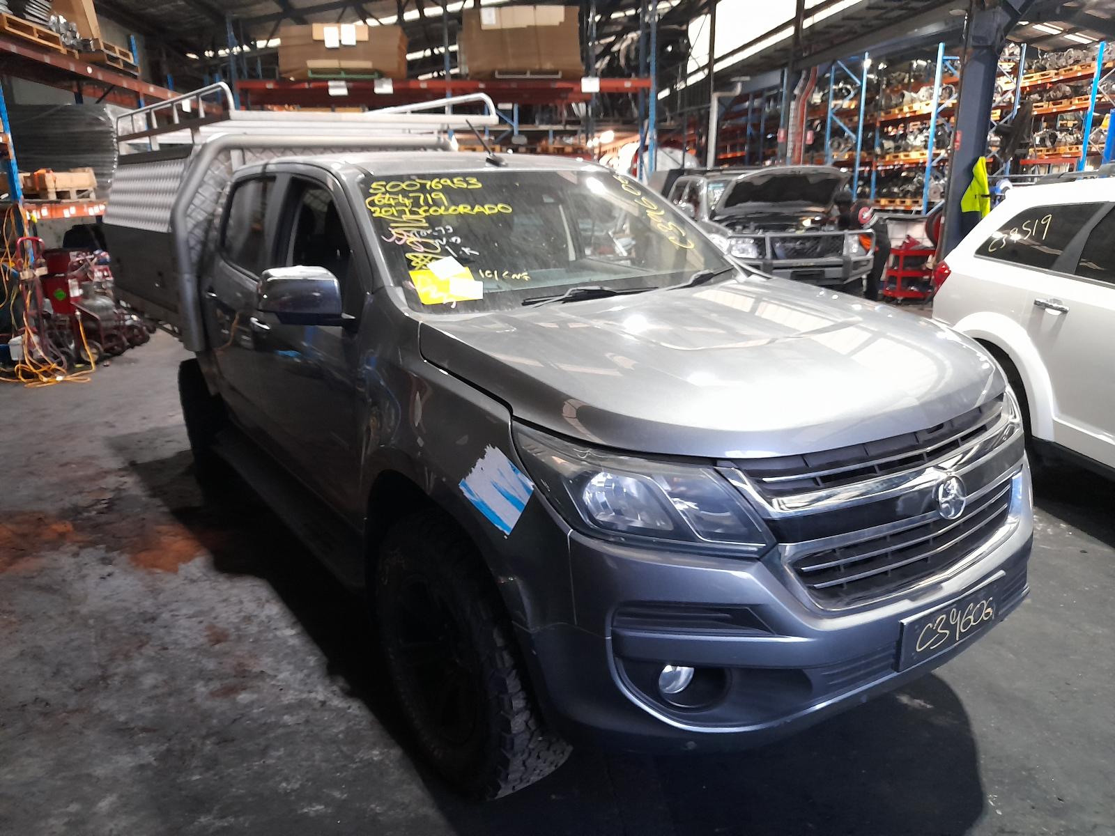 View Auto part Bonnet Holden Colorado 2017