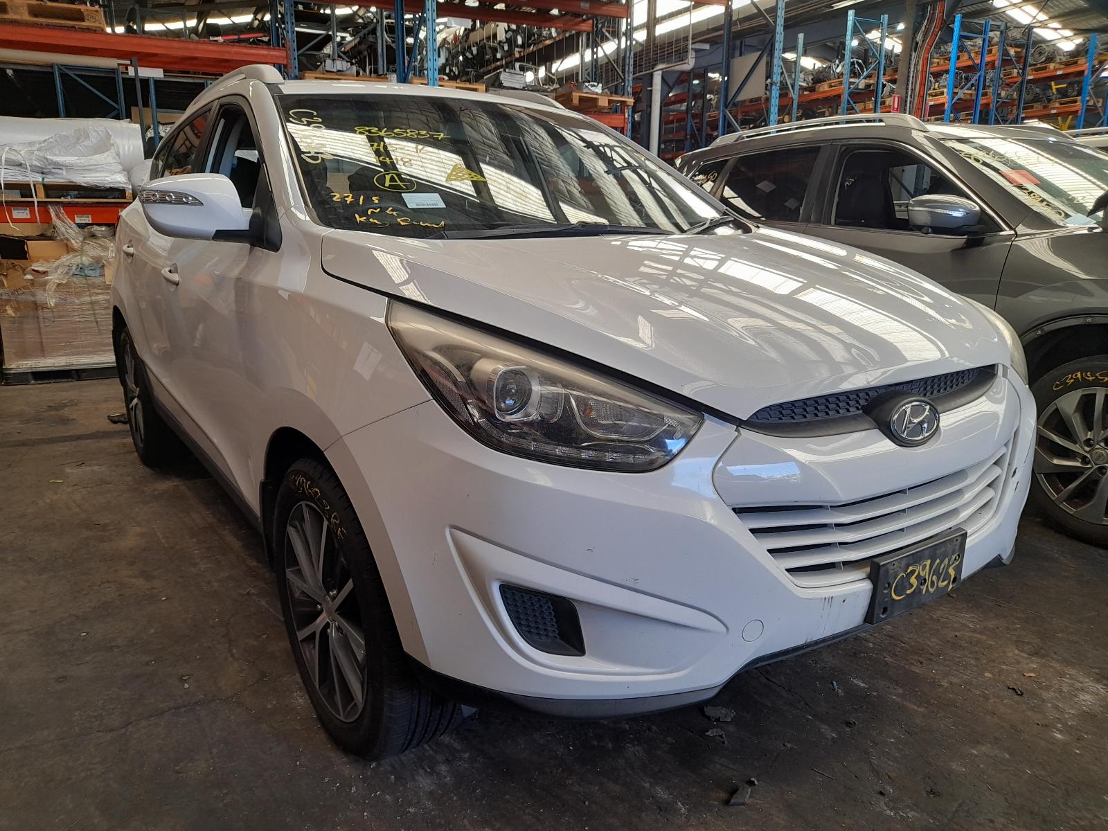 View Auto part Engine Hyundai Ix35 2014
