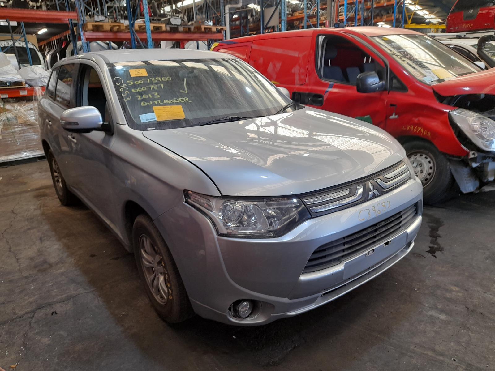 View Auto part Wiper Motor Mitsubishi Outlander 2012