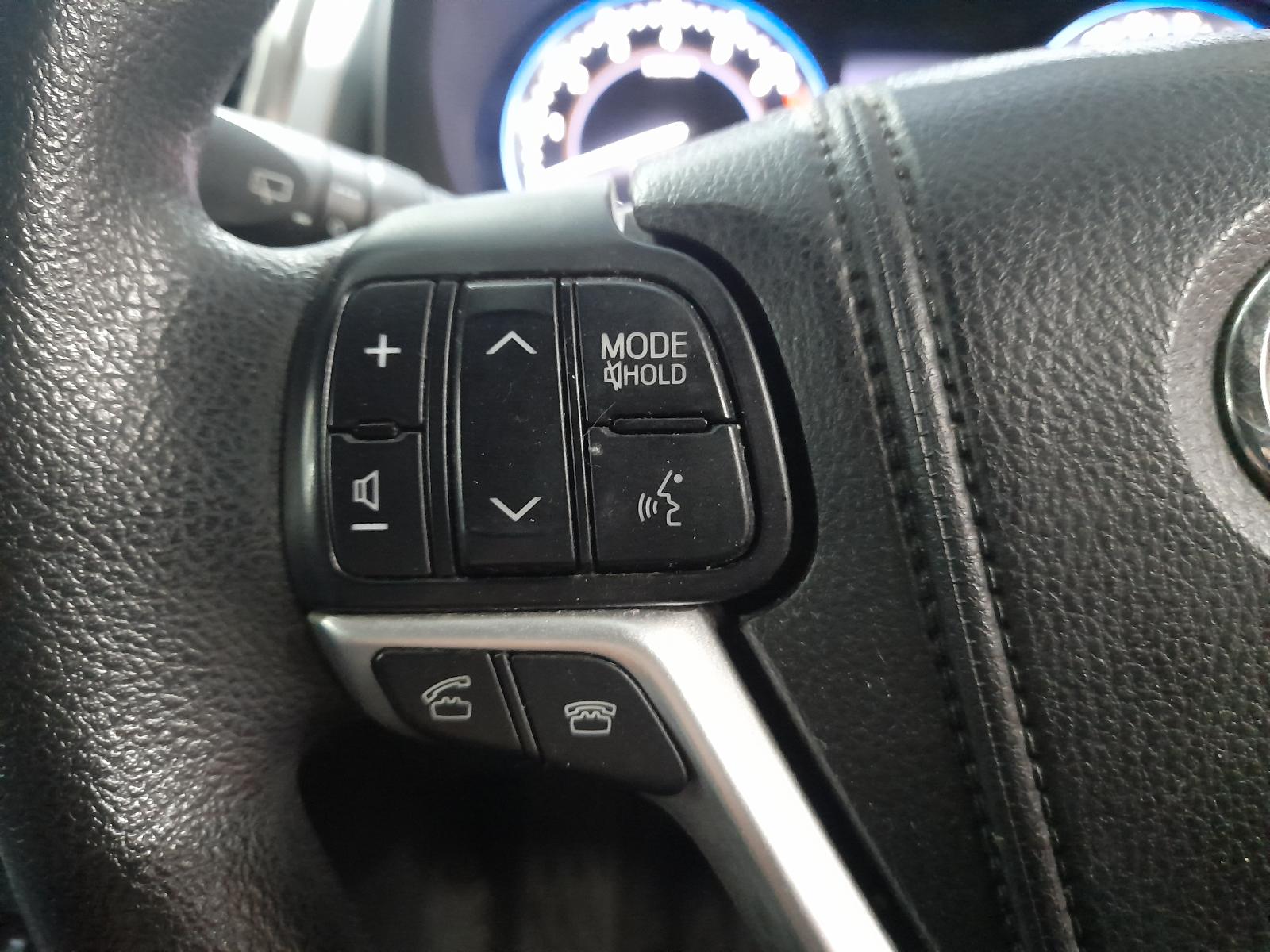 2014 Toyota Kluger Wheel Mag View Auto part Wheel Mag Toyota Kluger 2014