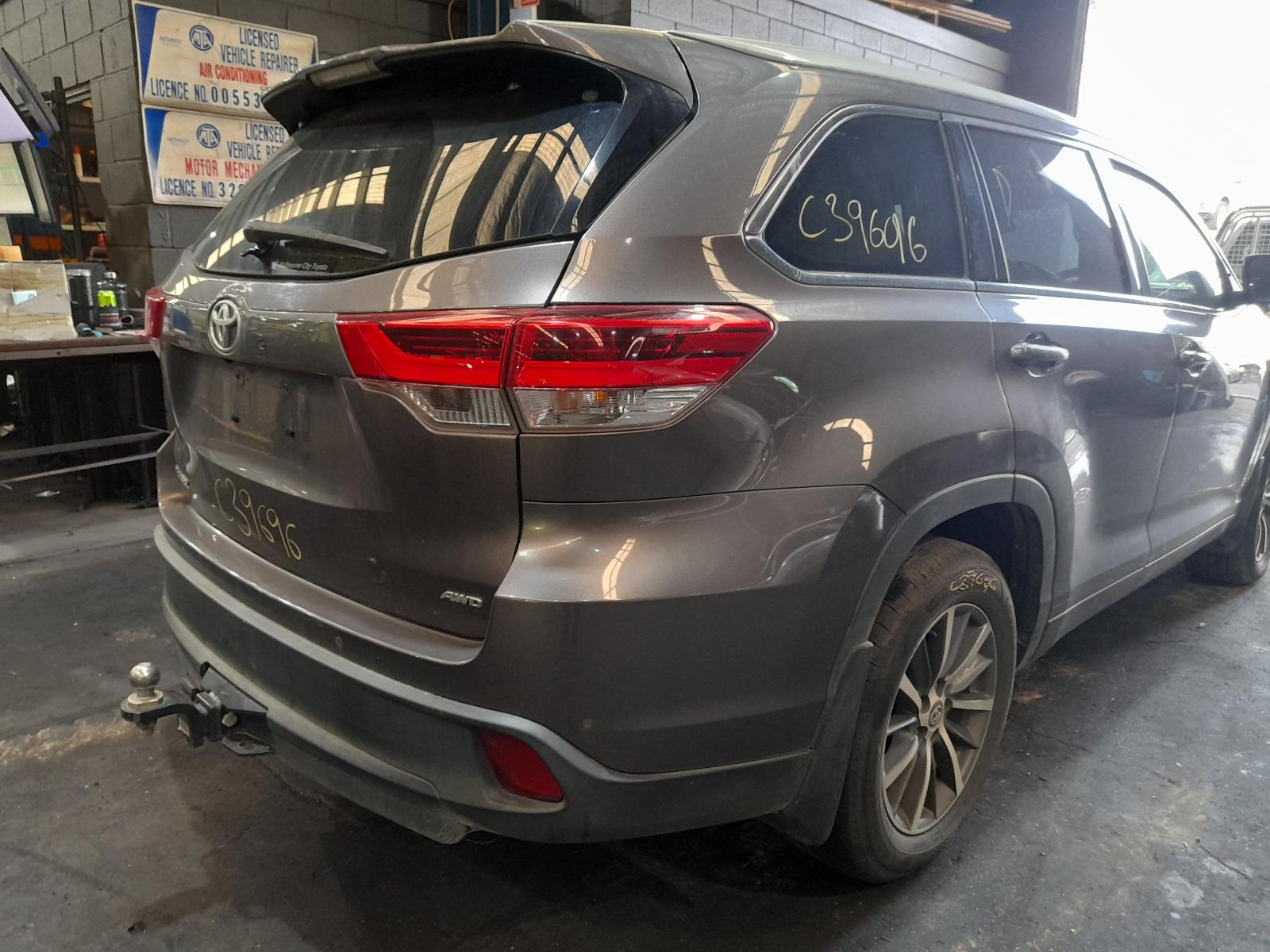 View Auto part Wheel Mag Toyota Kluger 2019