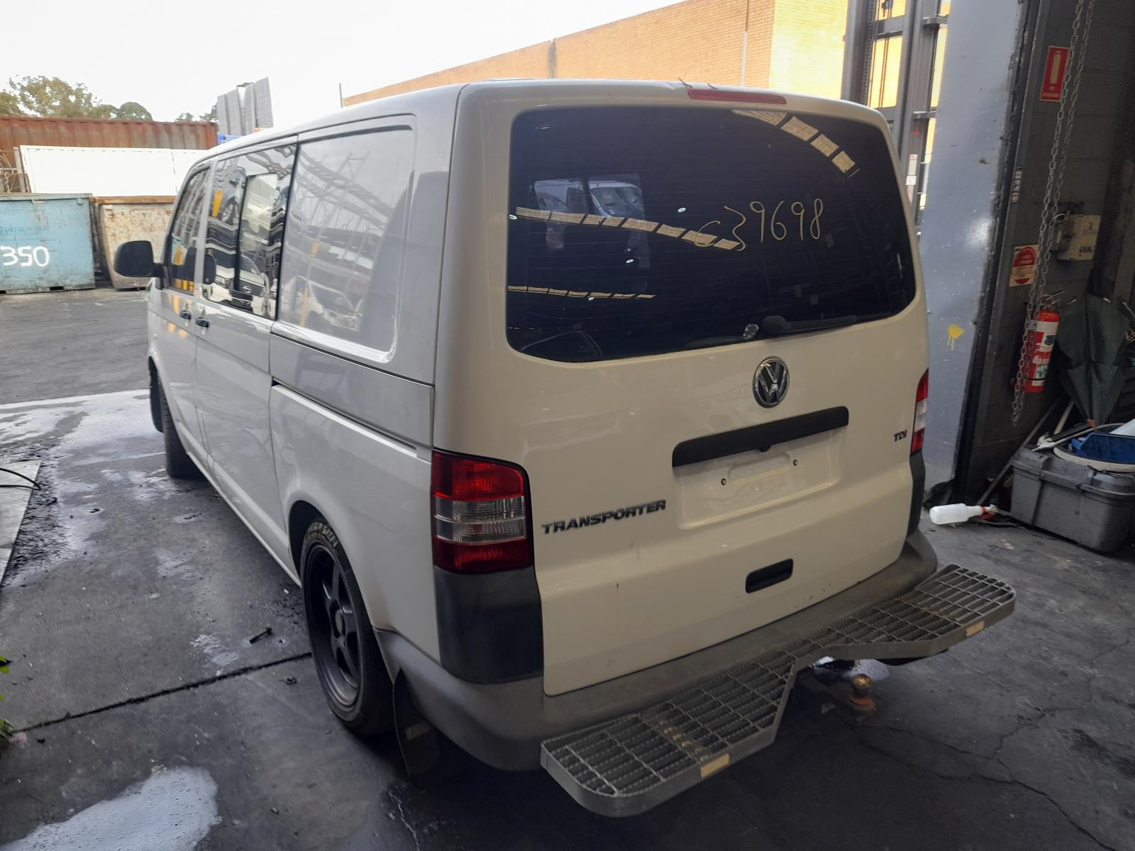 View Auto part Pwr Dr Wind Switch Volkswagen Transporter 2014