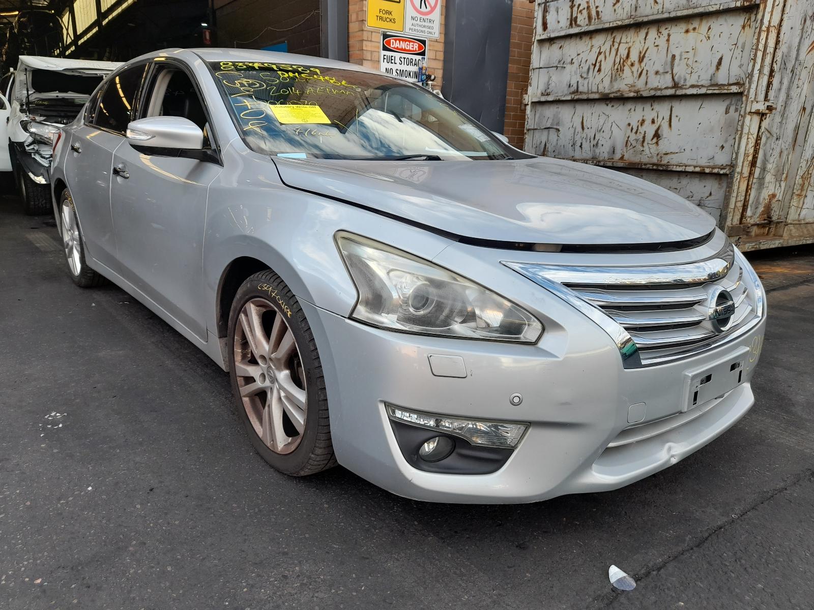 View Auto part Engine Nissan Altima 2013