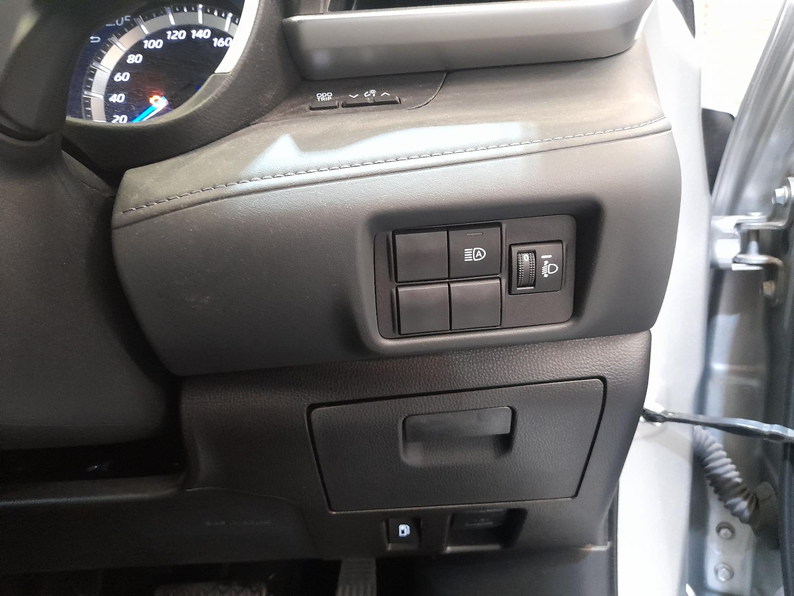 View Auto part Right Taillight Toyota Kluger 2023