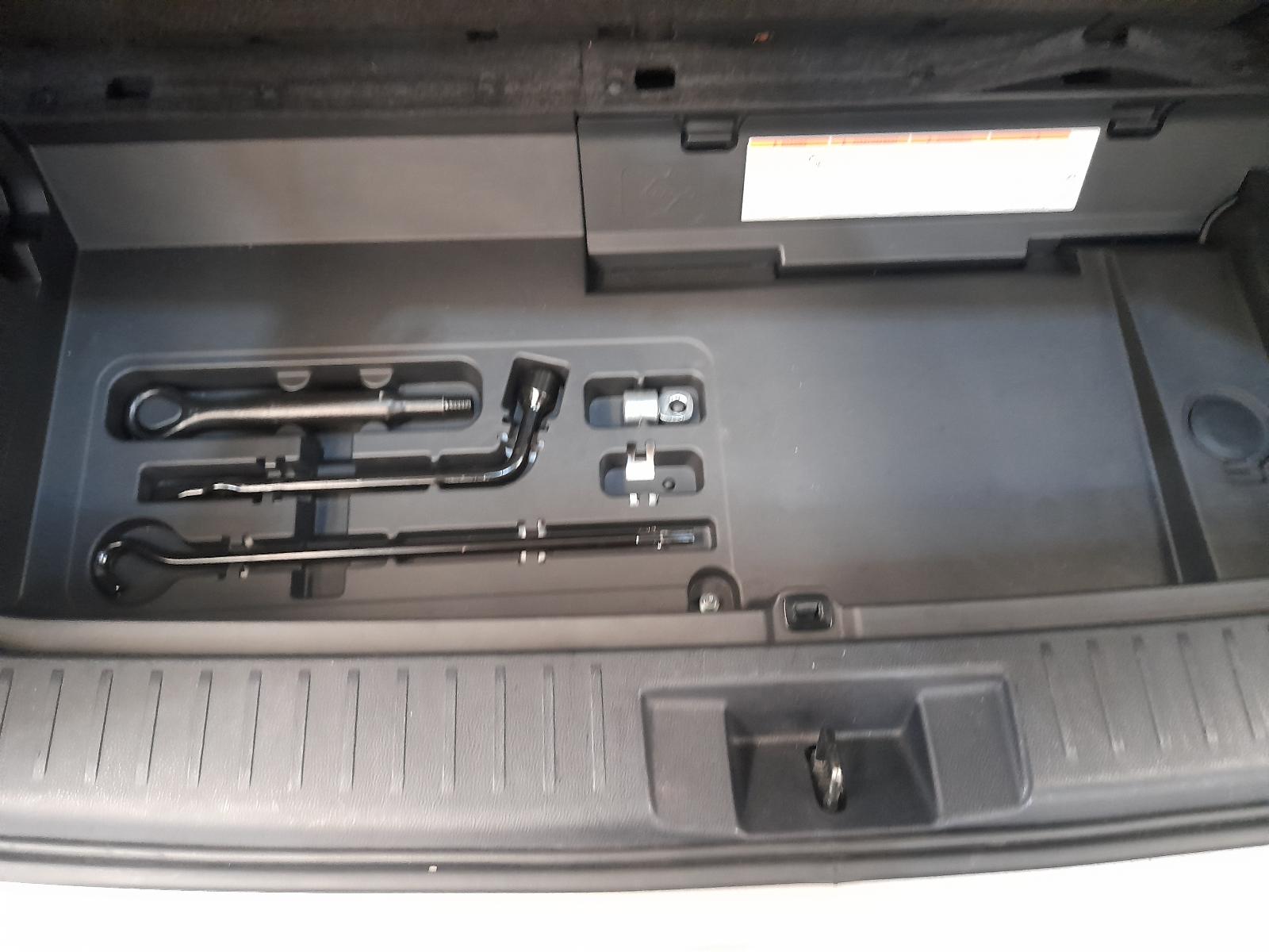 View Auto part Right Taillight Toyota Kluger 2023