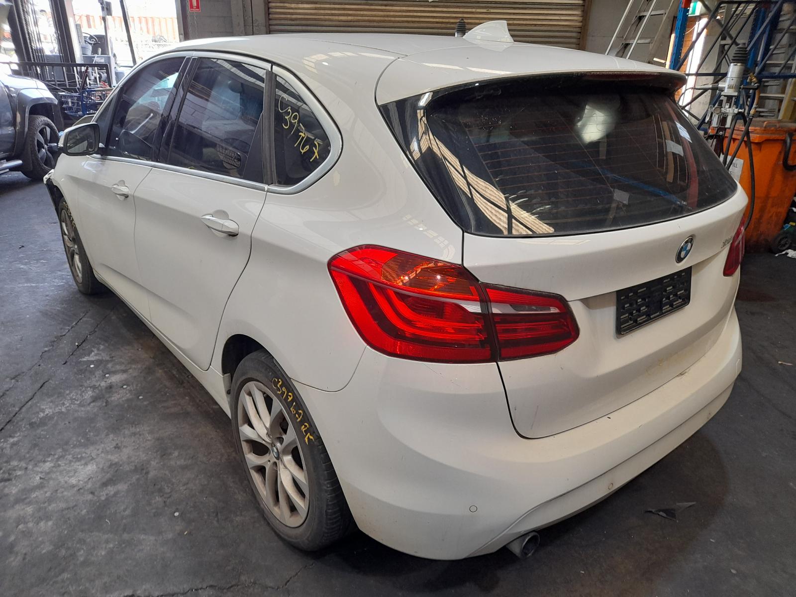 View Auto part Left Guard Bmw 2 Series 2017