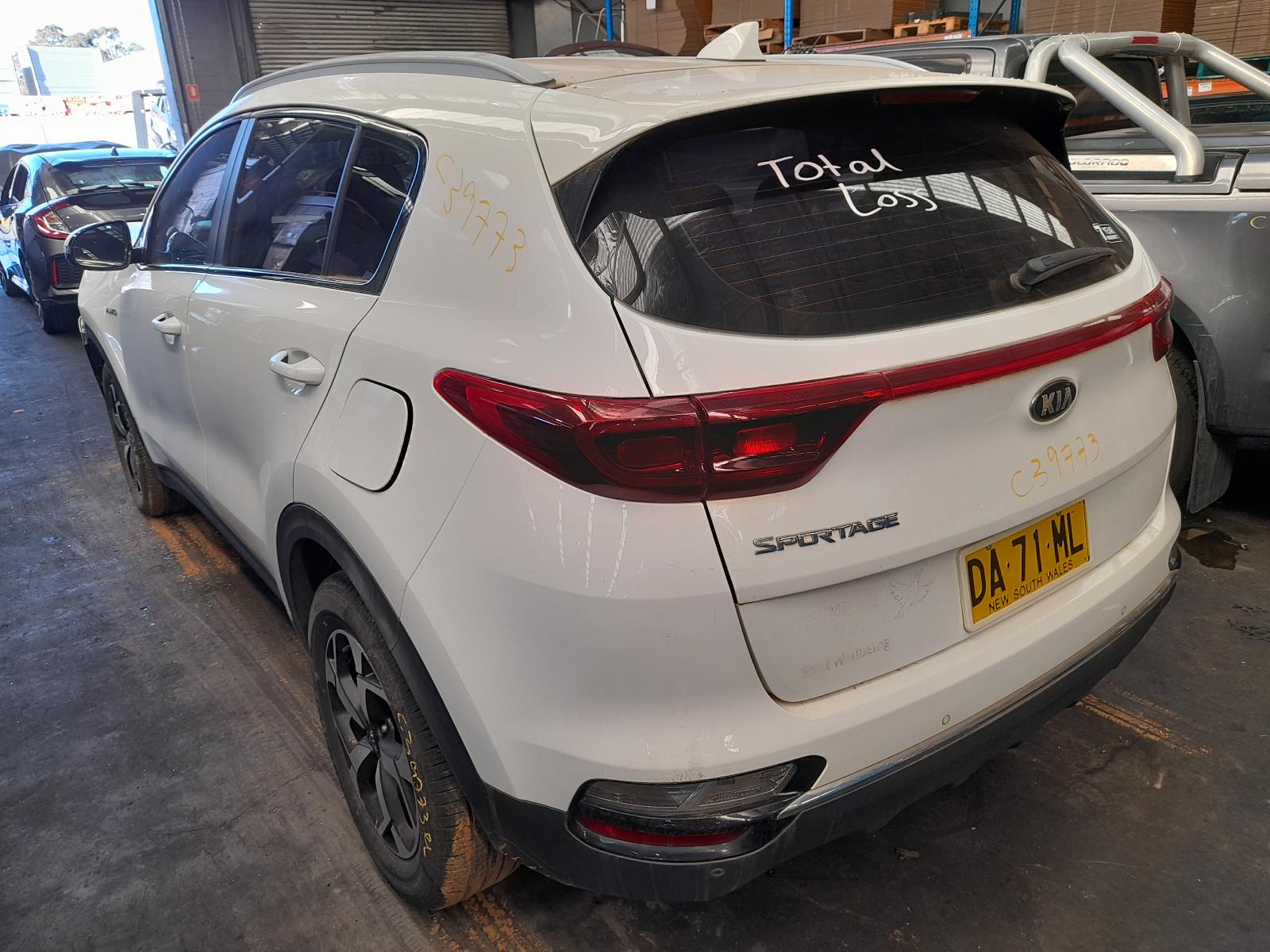 View Auto part Right Door Mirror Kia Sportage 2020