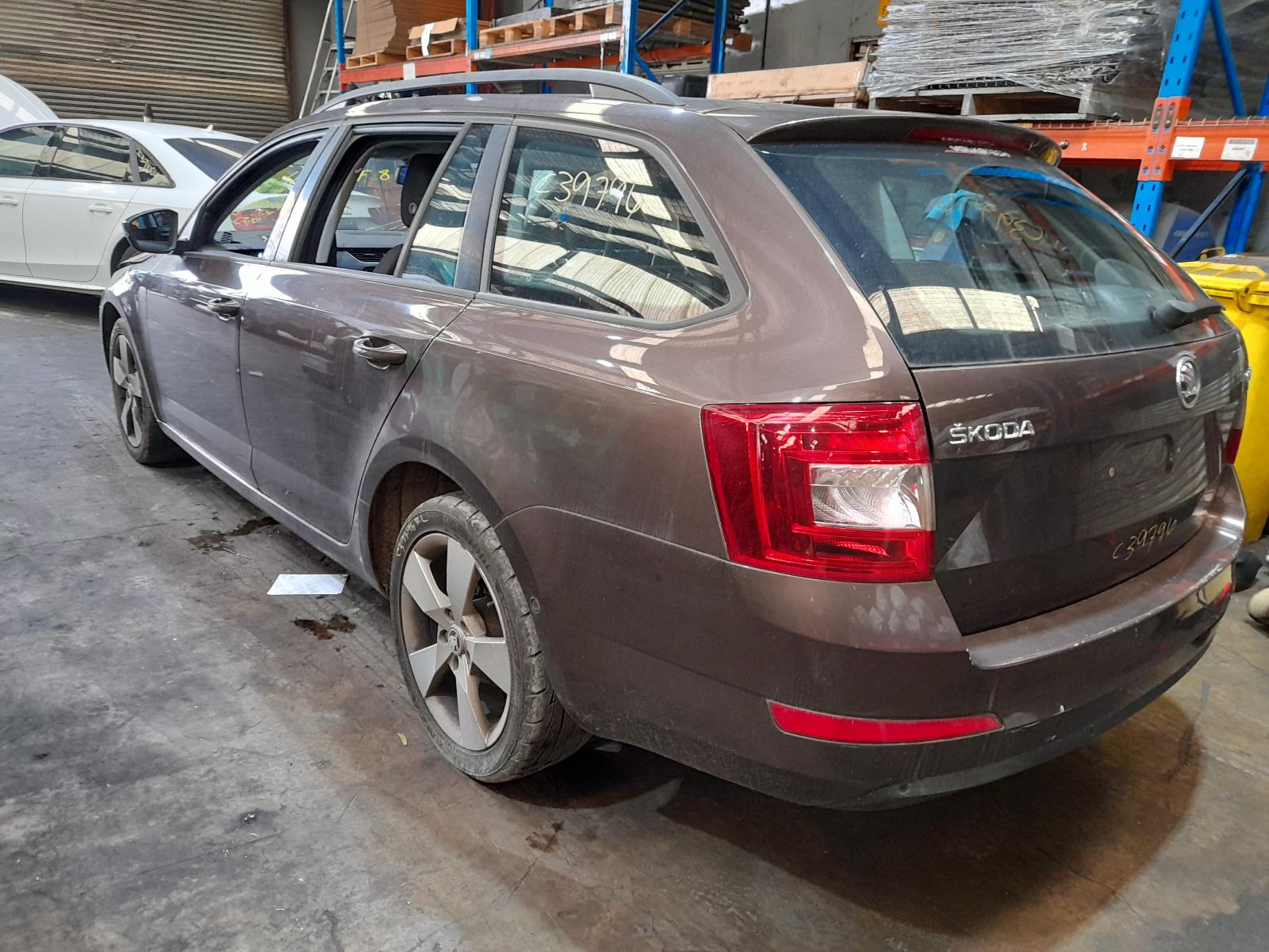 View Auto part Starter Skoda Octavia 2014