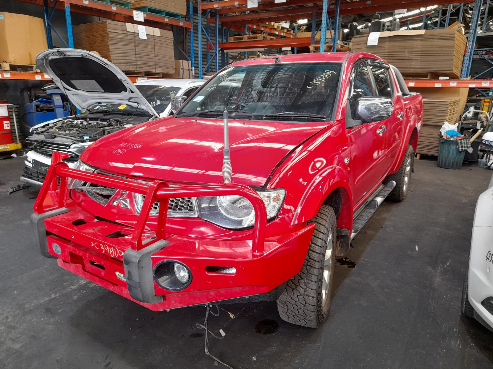 View Auto part Engine Mitsubishi Triton 2015
