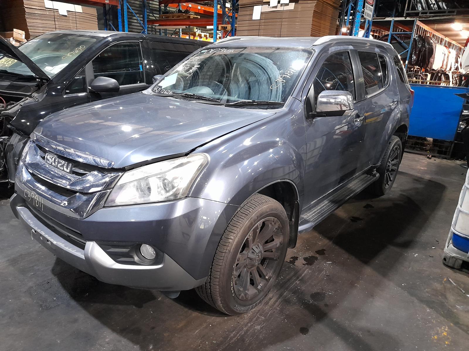 View Auto part Engine Isuzu Mu-x 2016