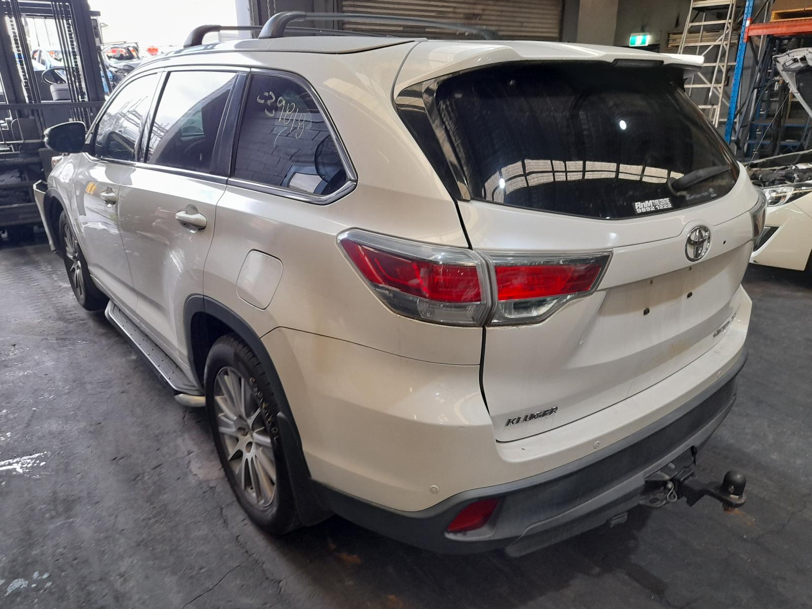 View Auto part Wiper Motor Toyota Kluger 2015