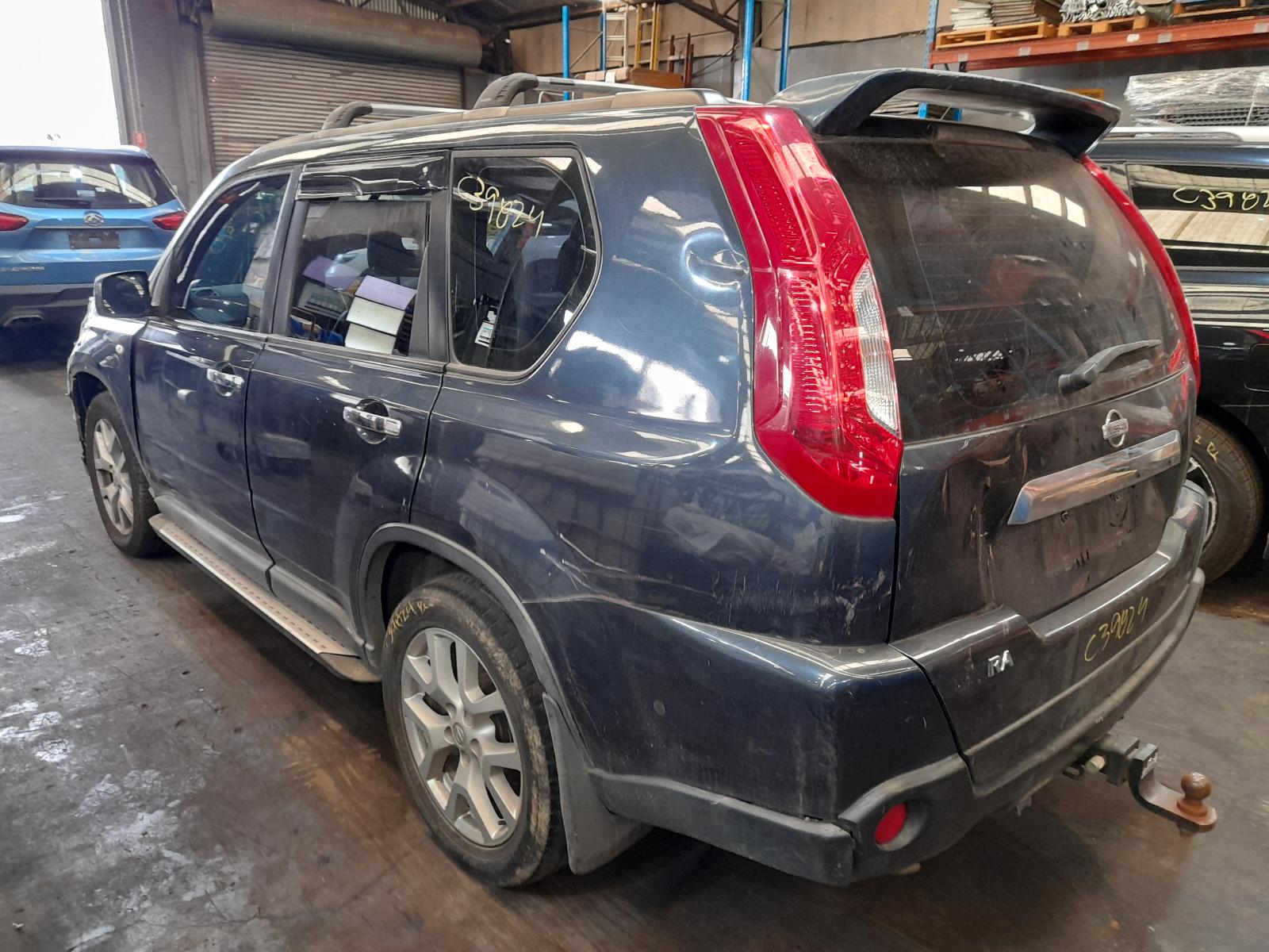 View Auto part Door/Boot/Gate Lock Nissan Xtrail 2011