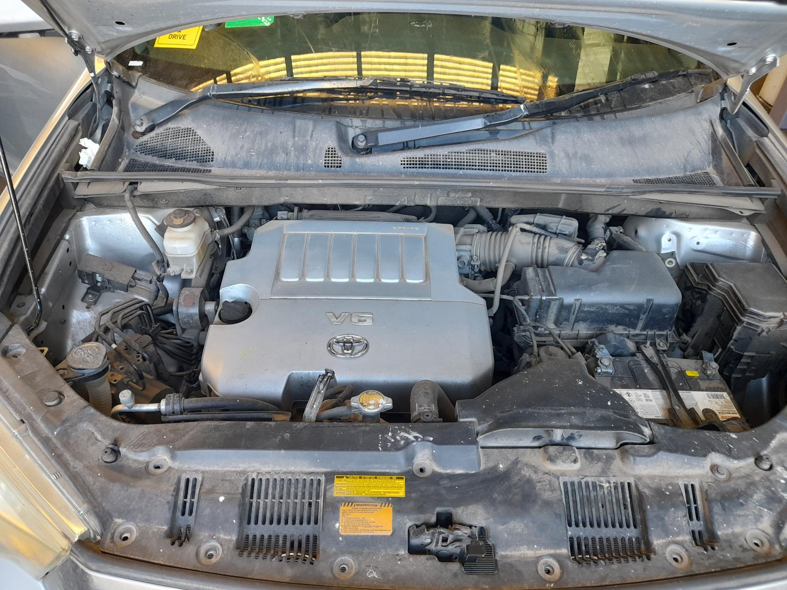 View Auto part Sunvisor Toyota Kluger 2013