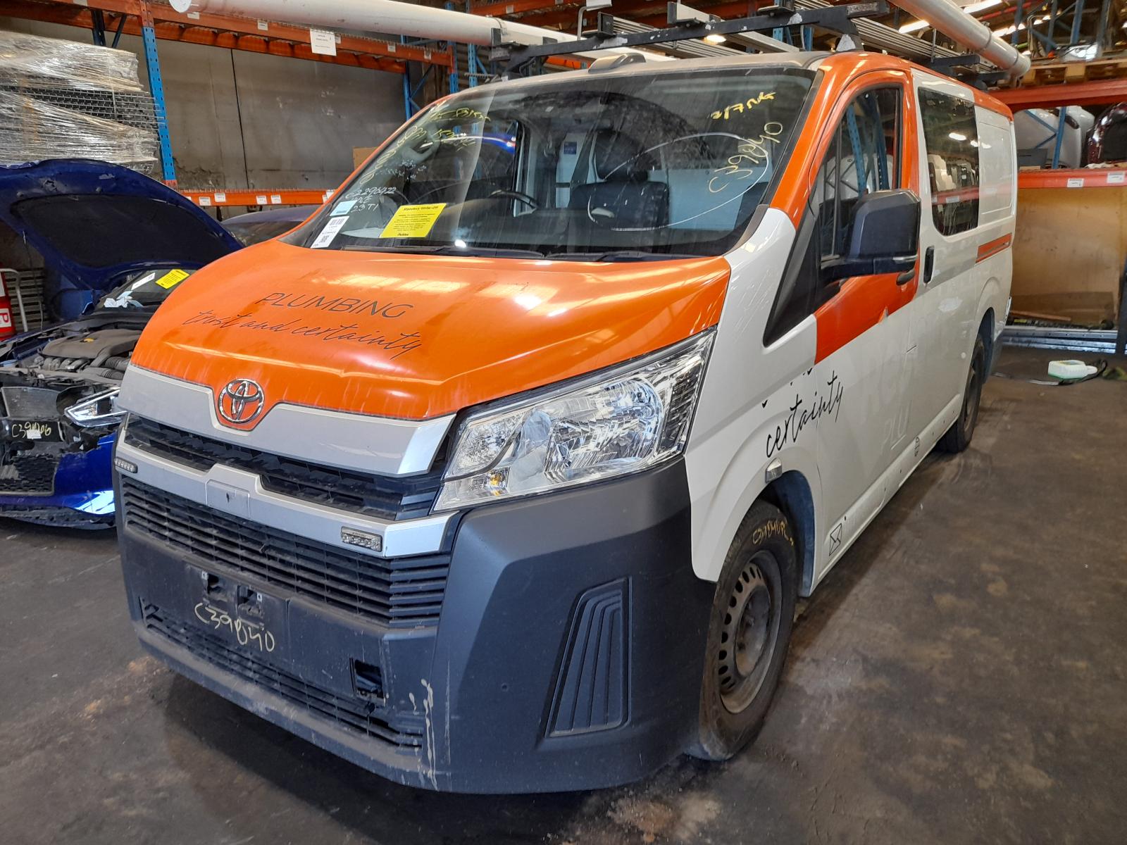 View Auto part Engine Toyota Hiace 2022