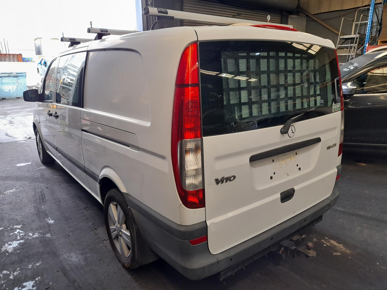 View Auto part Engine Mercedes Vito 2011