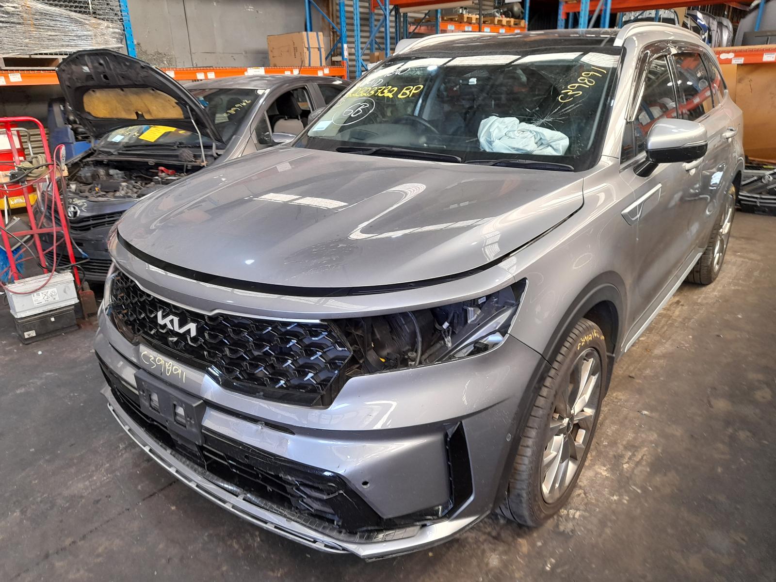 View Auto part Engine Kia Sorento 2022