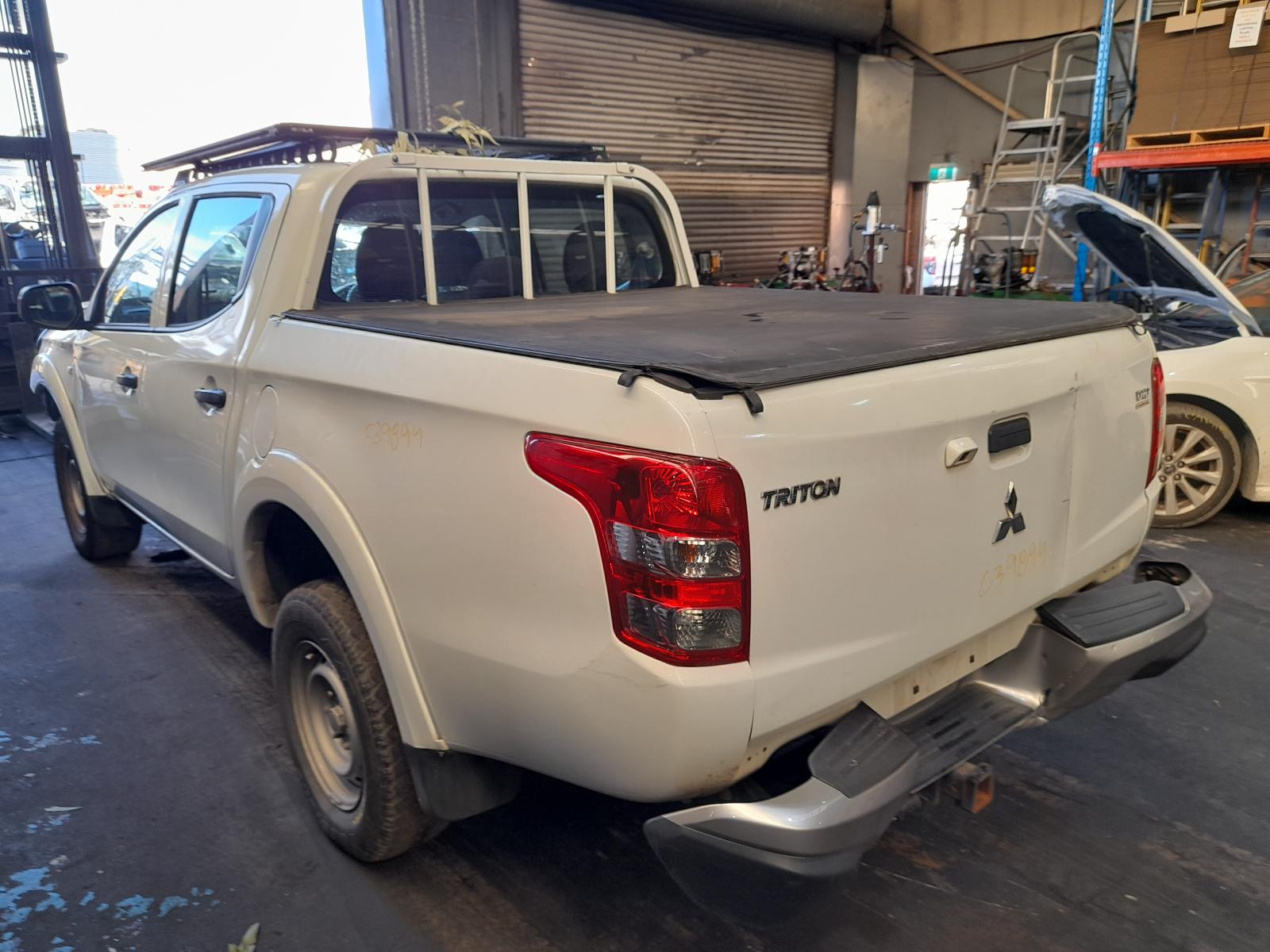 View Auto part Engine Mitsubishi Triton 2017