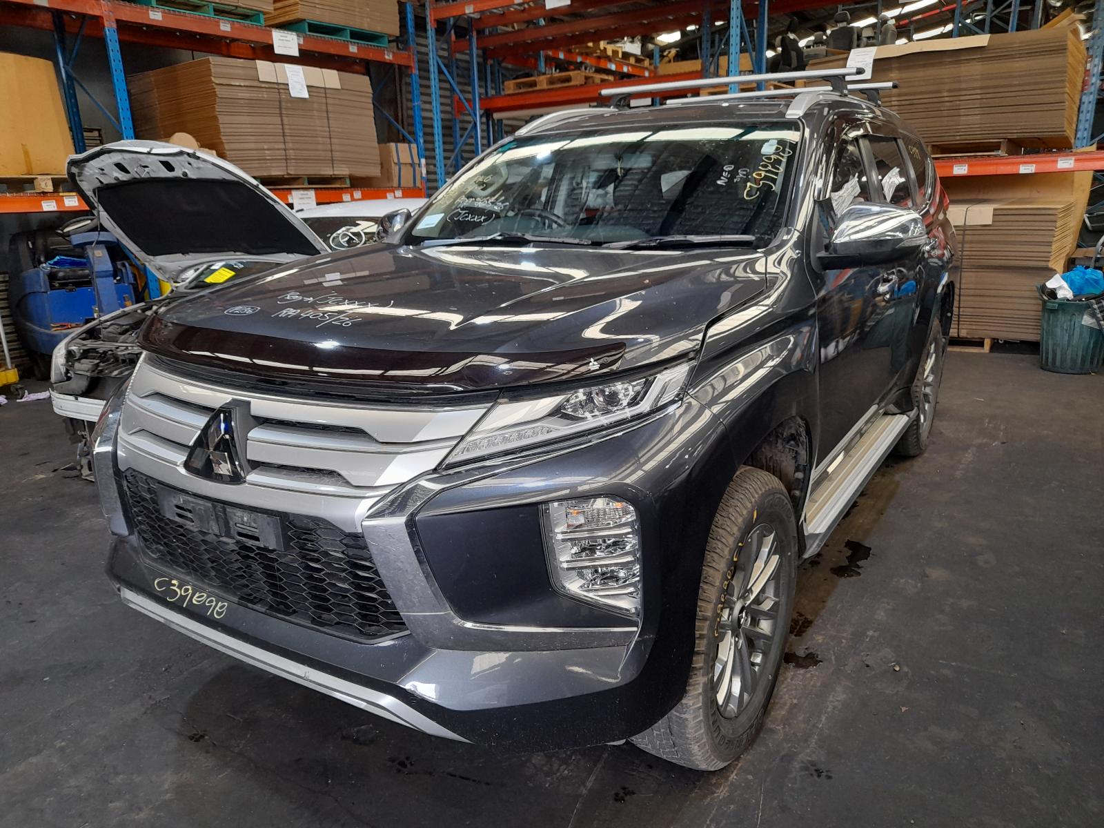 View Auto part Engine Mitsubishi Pajero 2024
