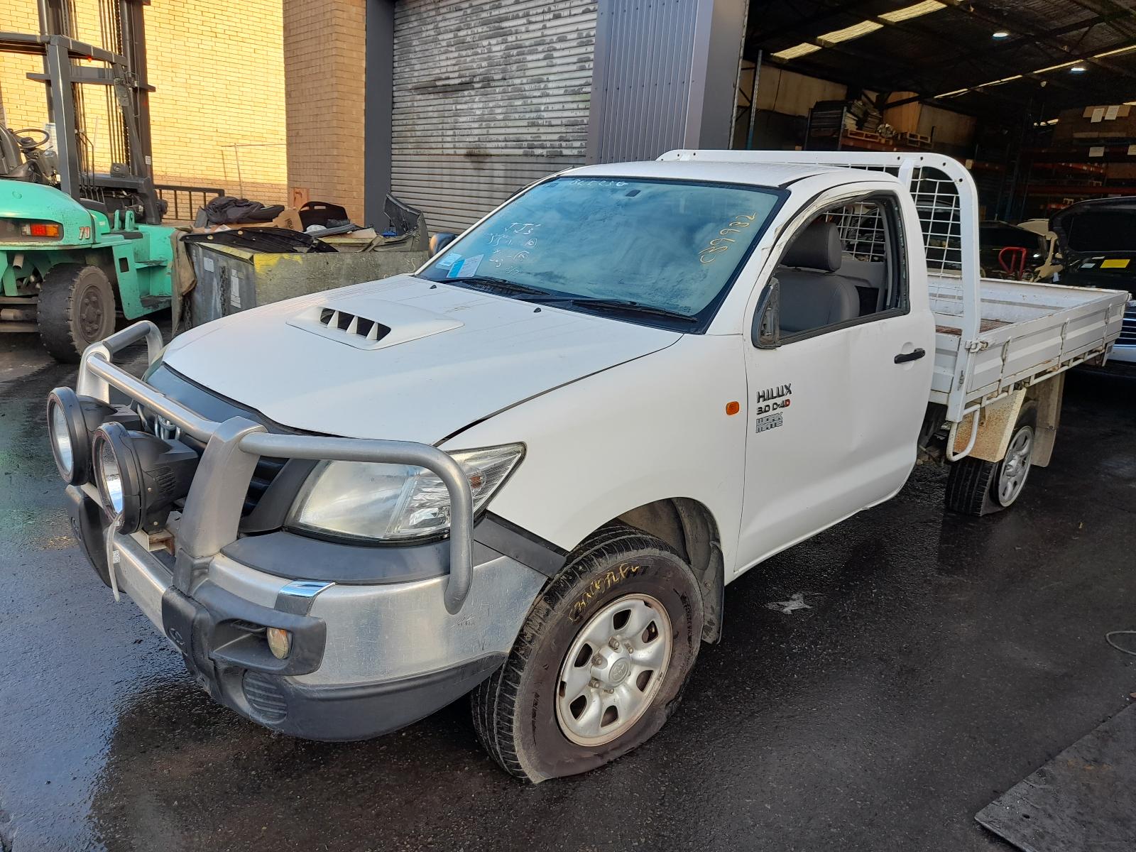 View Auto part Trans/Gearbox Toyota Hilux 2012