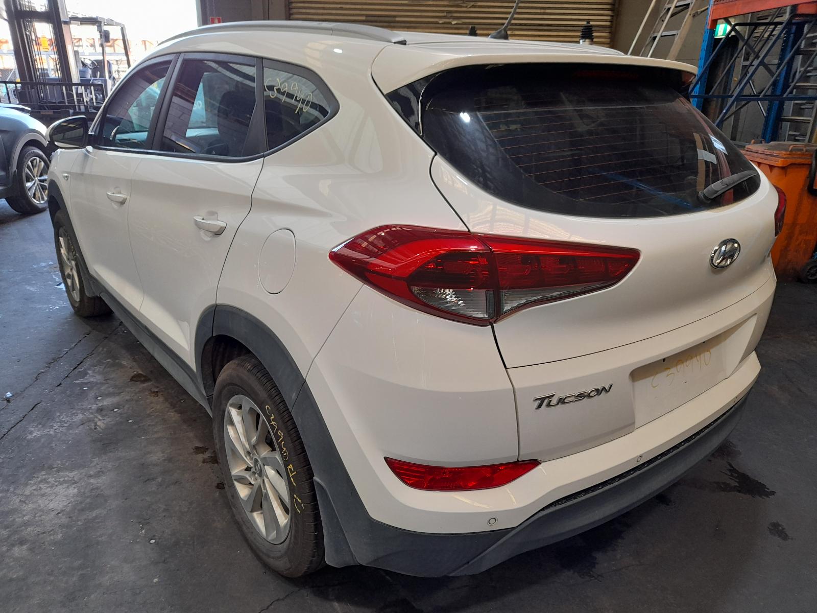 View Auto part Parcel Shelf Cargo Blind Hyundai Tucson 2017