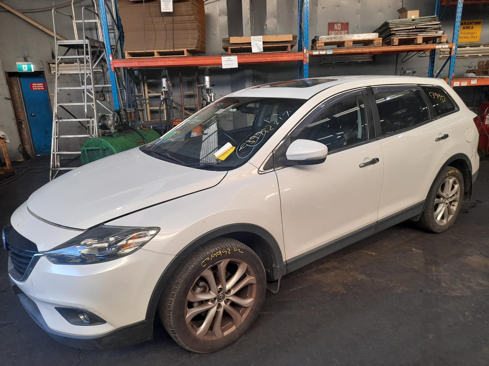 View Auto part Air Cleaner/Box Mazda Cx9 2012