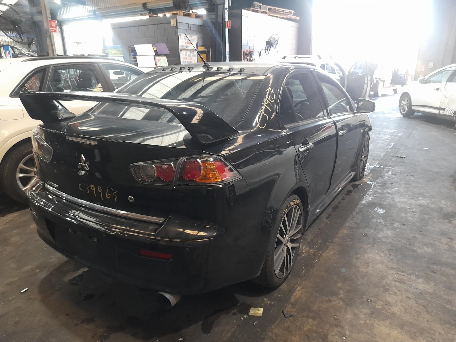 View Auto part Left Front Window Reg/Motor Mitsubishi Lancer 2017