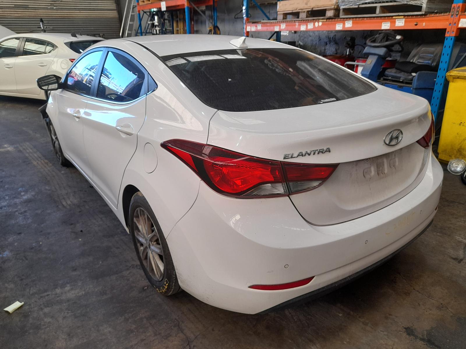 View Auto part Abs Pump/Modulator Hyundai Elantra 2014
