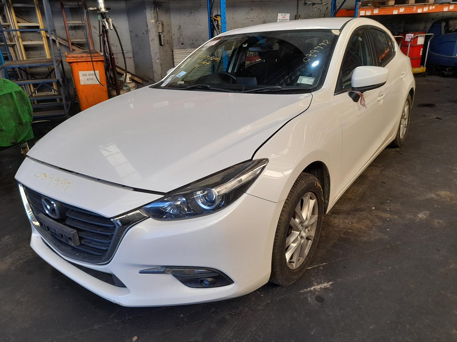 View Auto part Fuse Box Mazda 3 2017