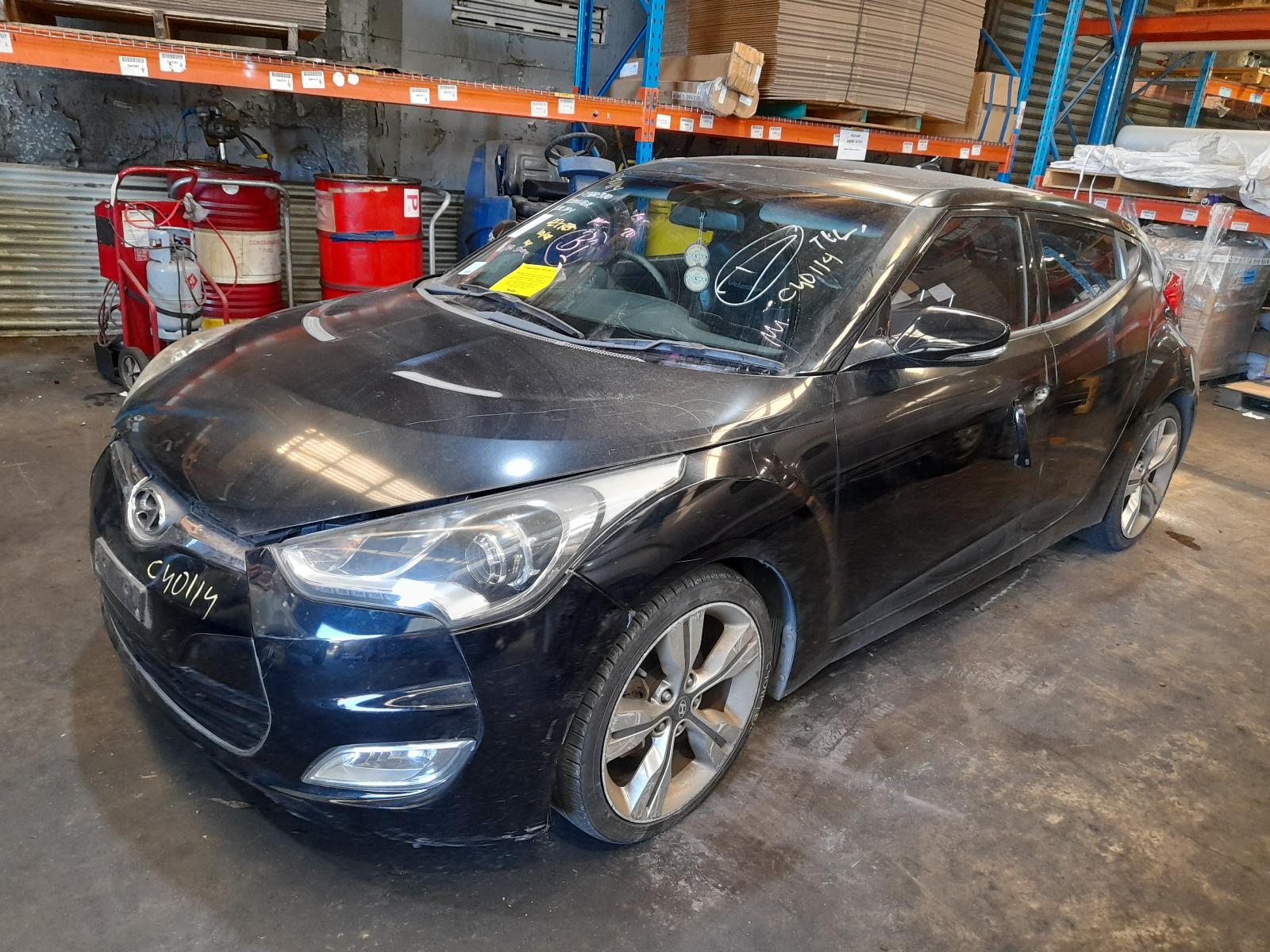 View Auto part Rear/Tailgate Glass Hyundai Veloster 2012