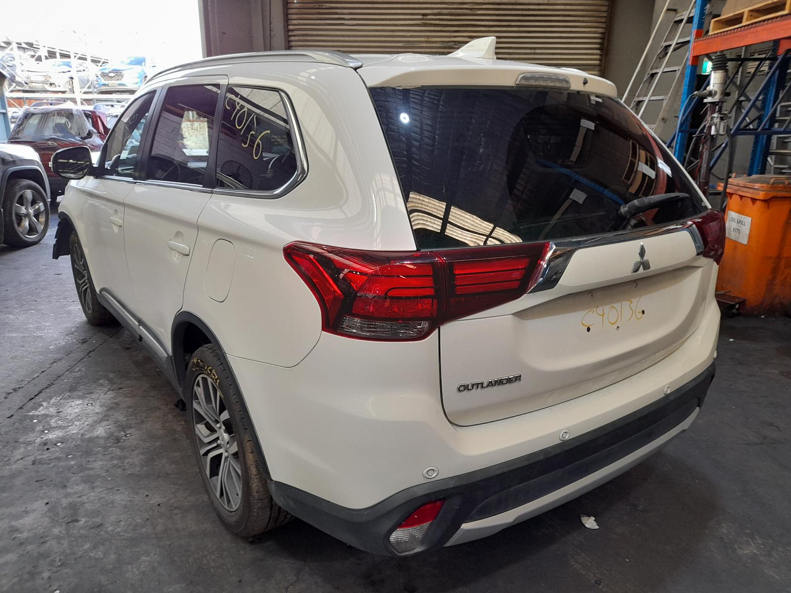 View Auto part Catalytic Converter Mitsubishi Outlander 2017