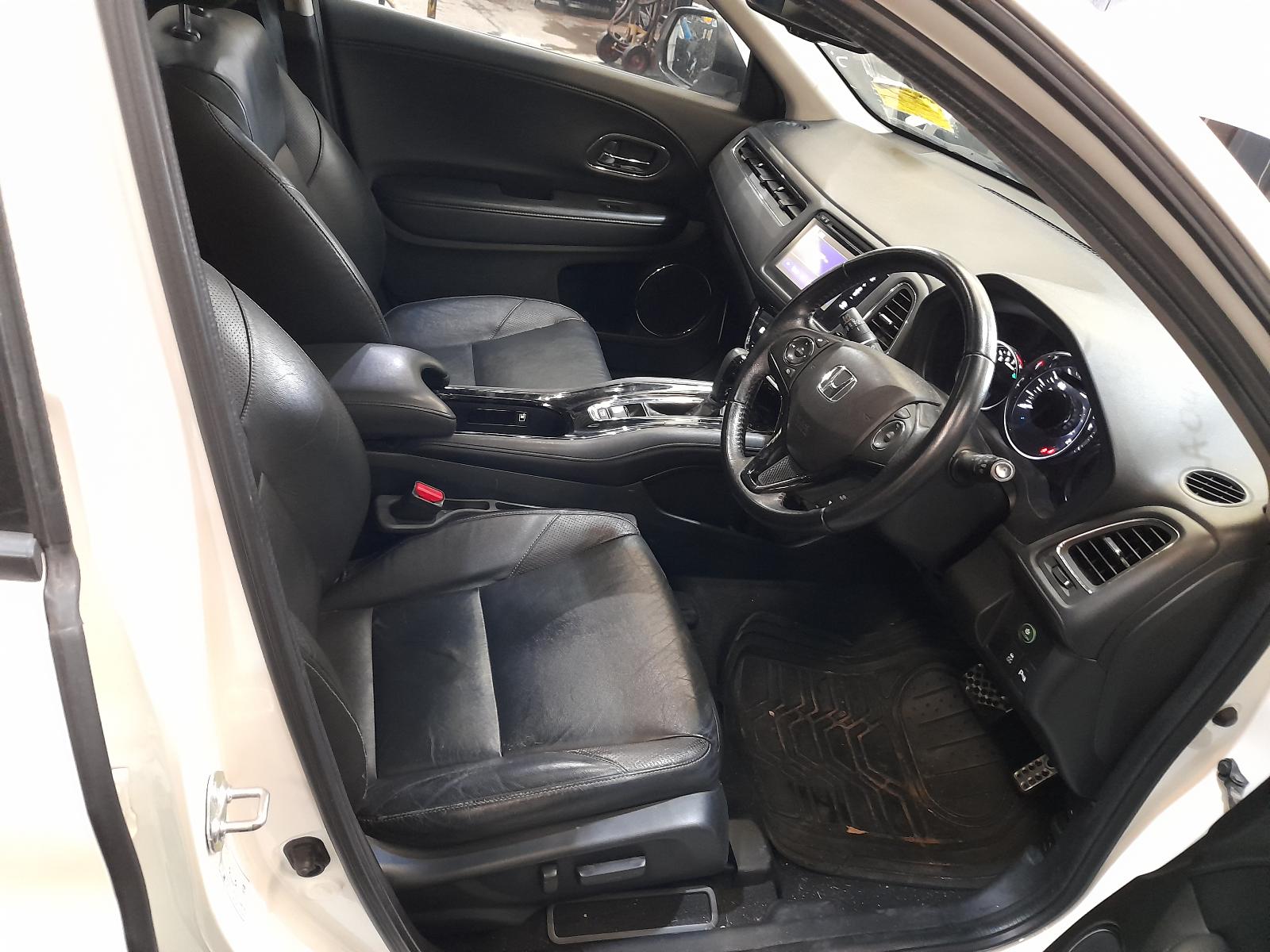 View Auto part Right Front Lower Control Arm Honda Hrv 2016