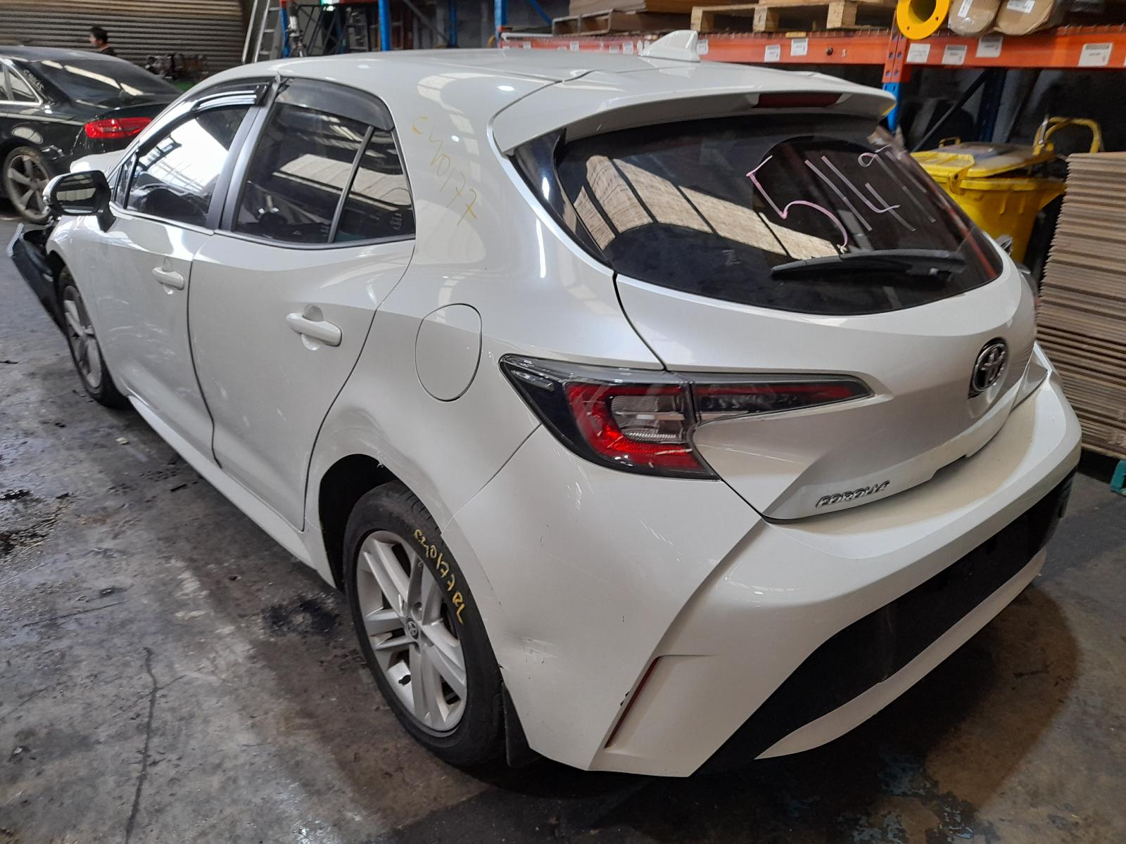 View Auto part Right Rear Door Sliding Toyota Corolla 2018