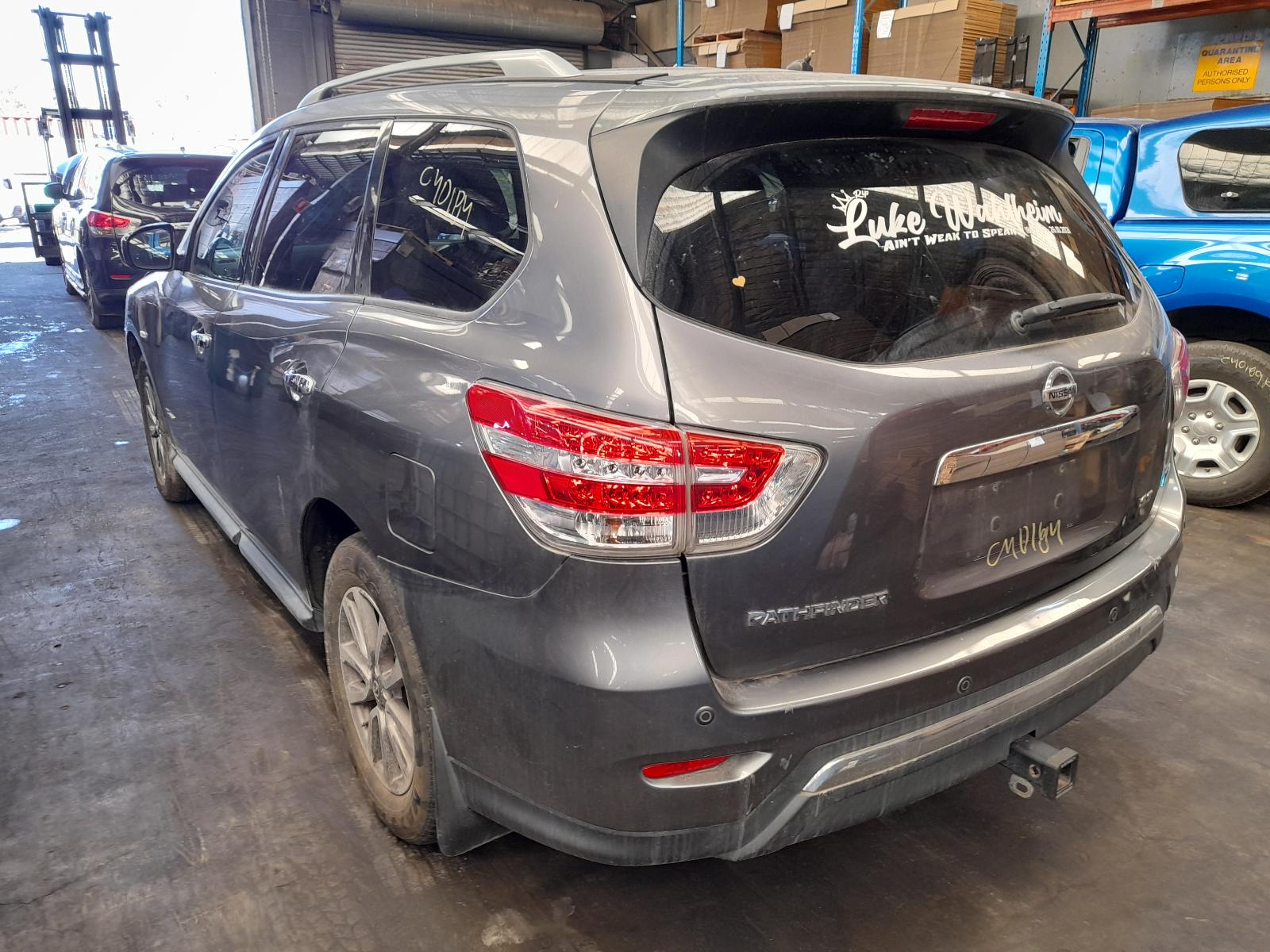 View Auto part Right Door Mirror Nissan Pathfinder 2015