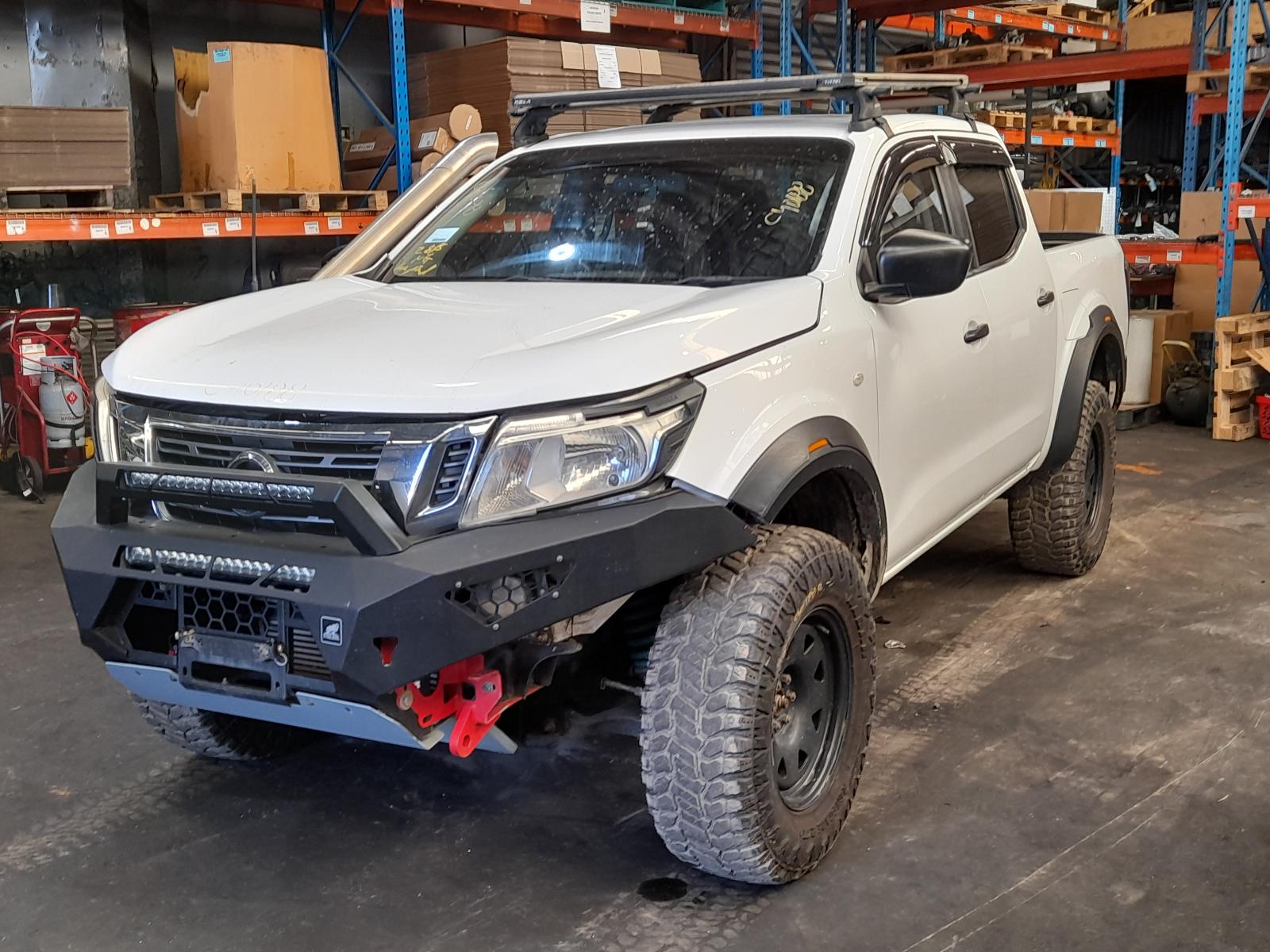 View Auto part Right Rear Wnd Reg/Motor Nissan Navara 2015