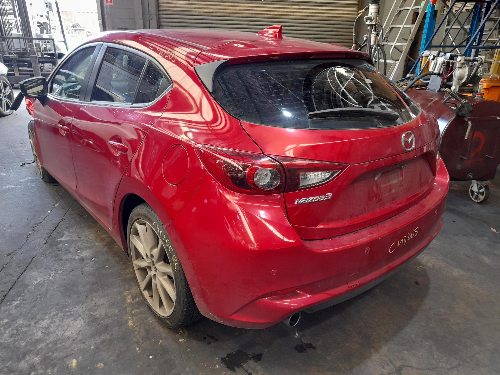 View Auto part Fuse Box Mazda 3 2017