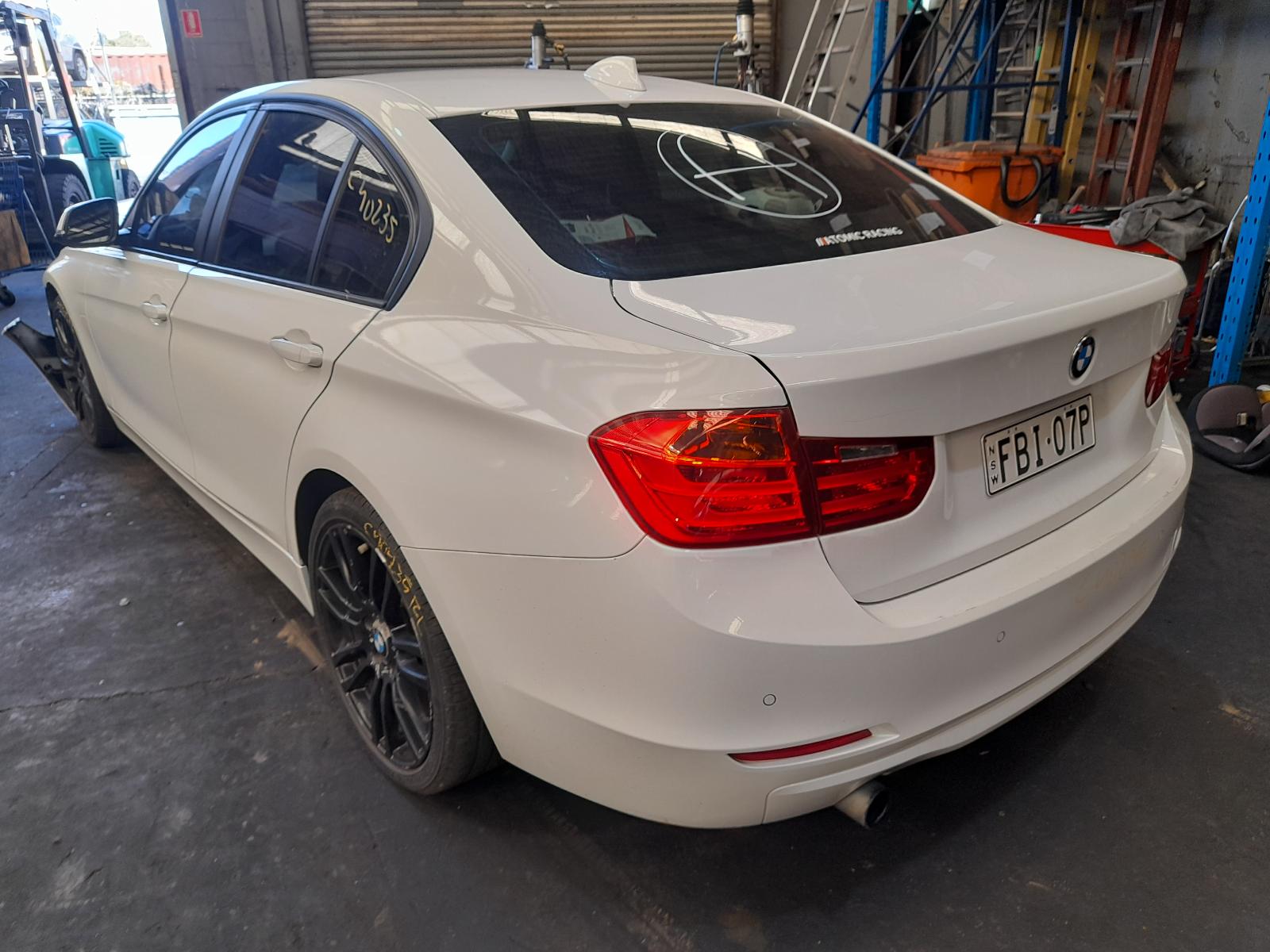 View Auto part Front Seat Bmw 3 Series 2014