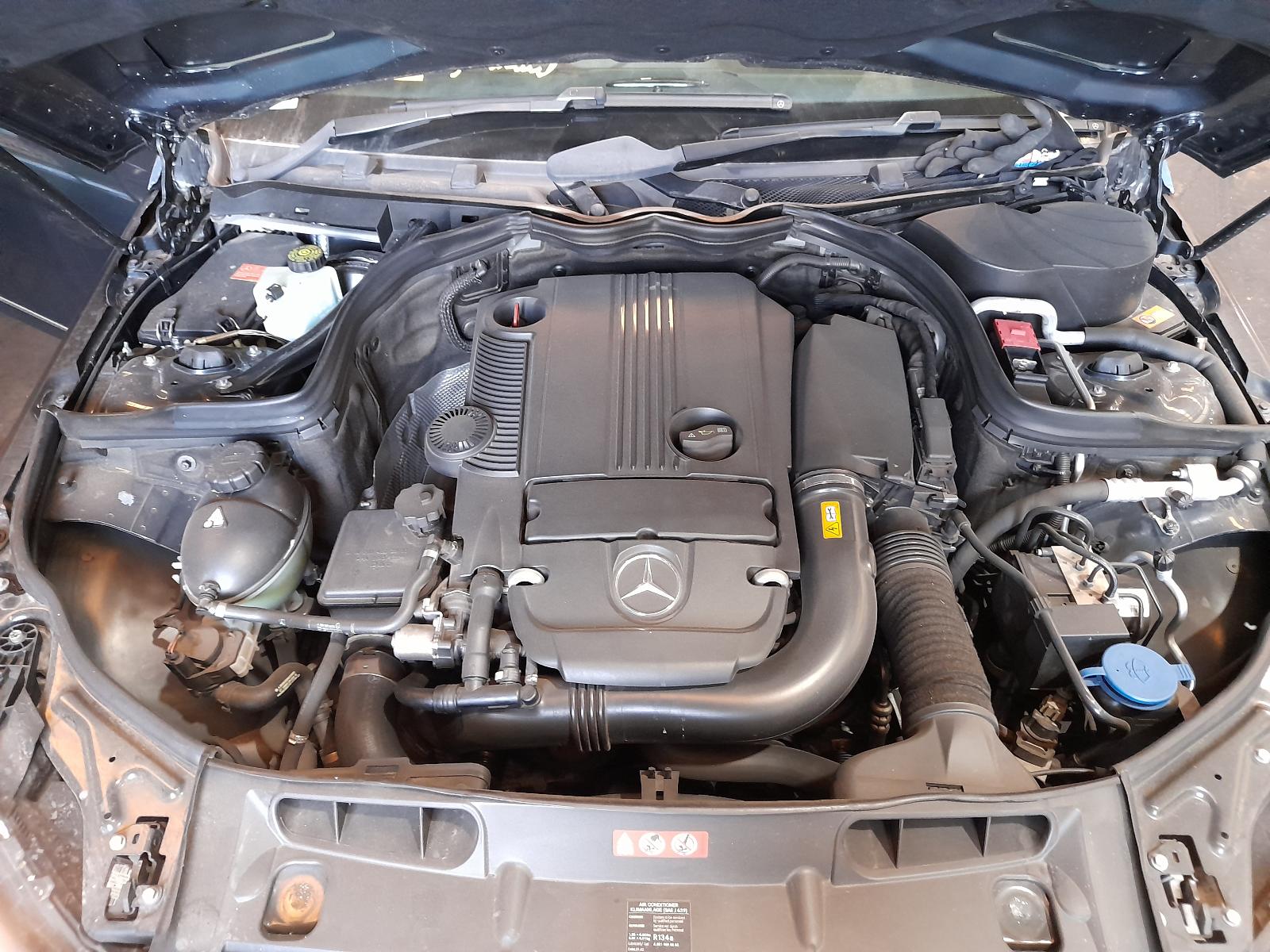 View Auto part Radio/Cd/Dvd/Sat/Tv Mercedes C Class 2013