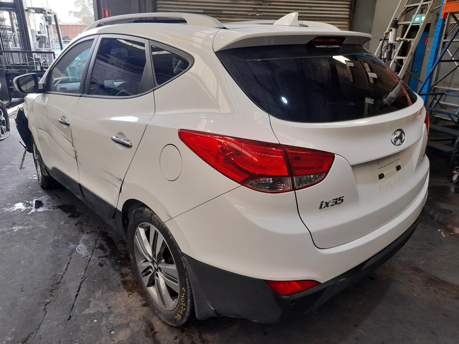 View Auto part A/C Compressor Hyundai Ix35 2014