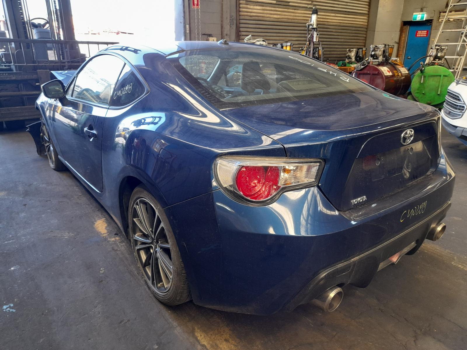 View Auto part Catalytic Converter Toyota 86 2013