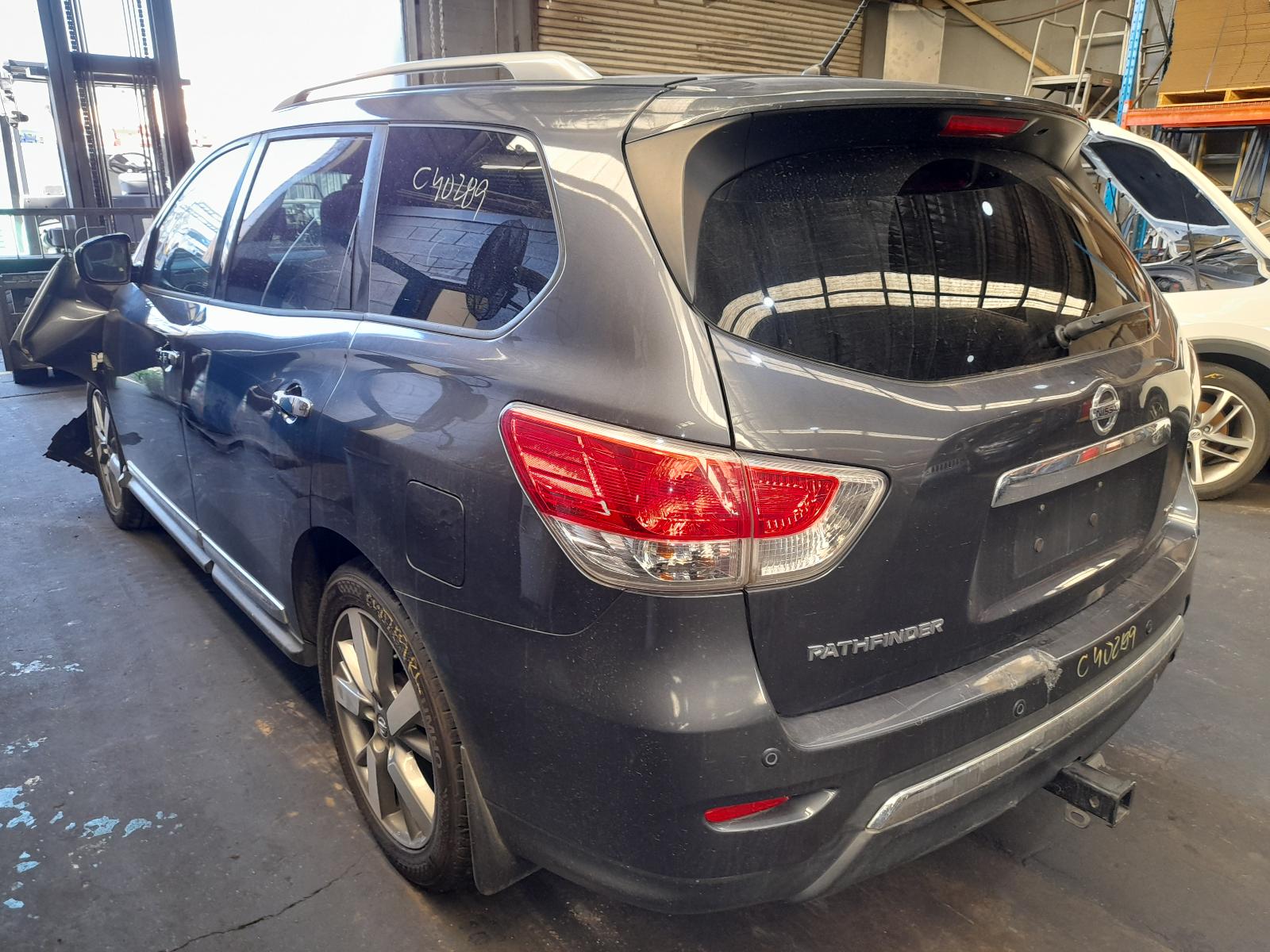 View Auto part Airbag Module/Sensor Nissan Pathfinder 2013