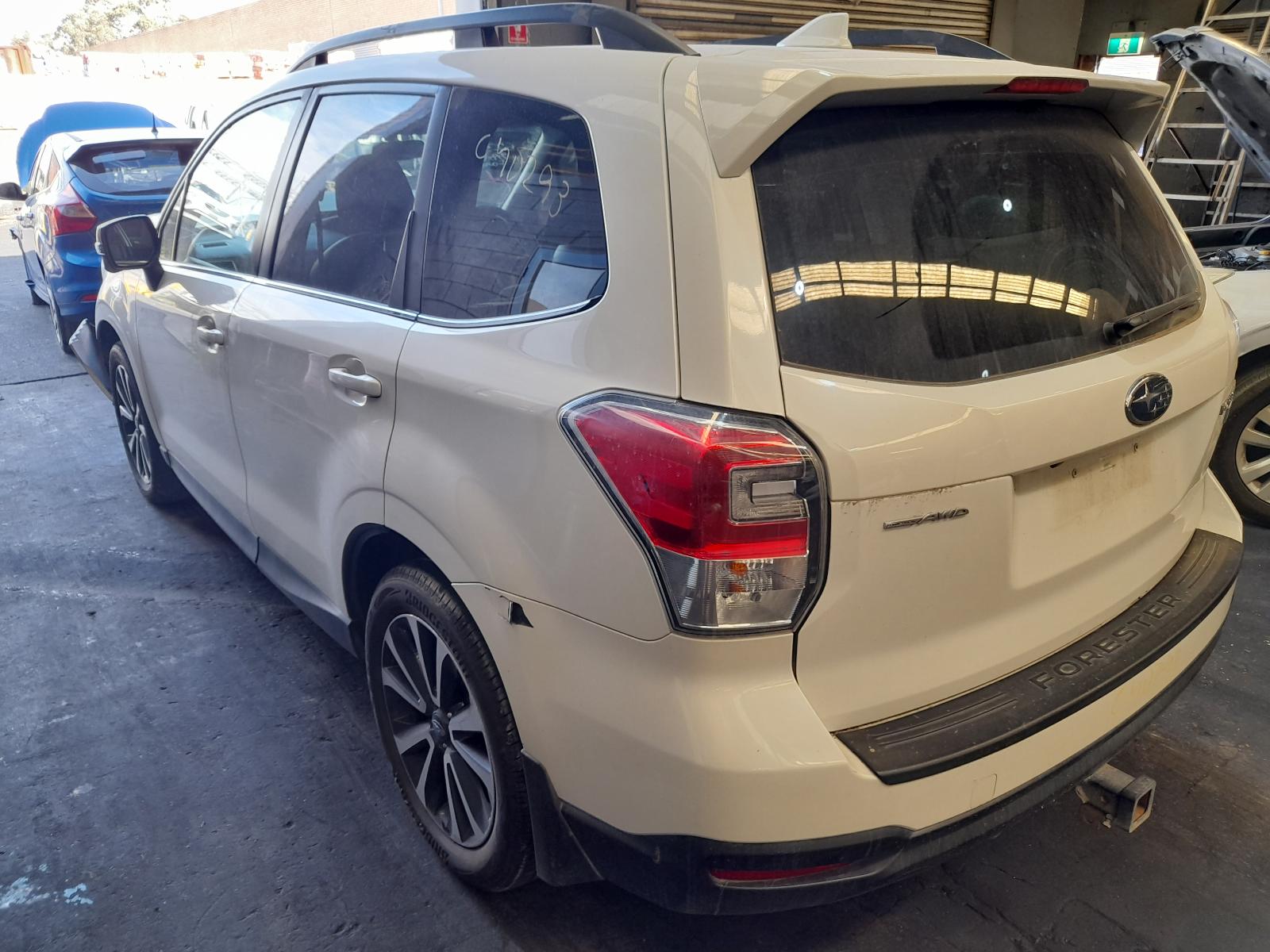 View Auto part Wheel Mag Subaru Forester 2017