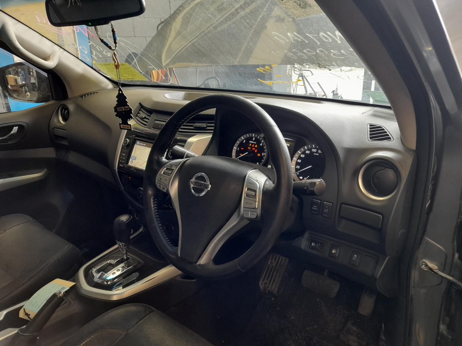 View Auto part Fuse Box Nissan Navara 2016