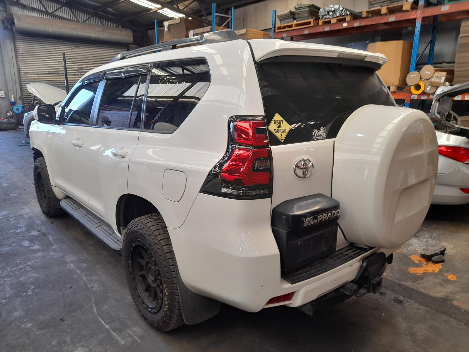 View Auto part Door/Boot/Gate Lock Toyota Prado 2017