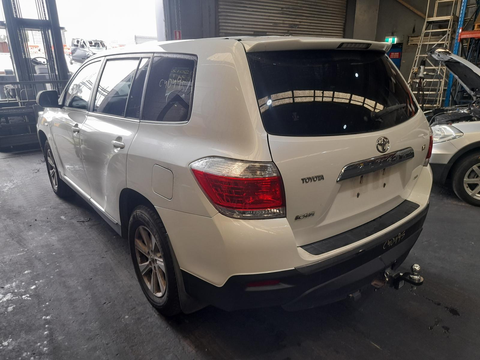 View Auto part Heater/Ac Controls Toyota Kluger 2013