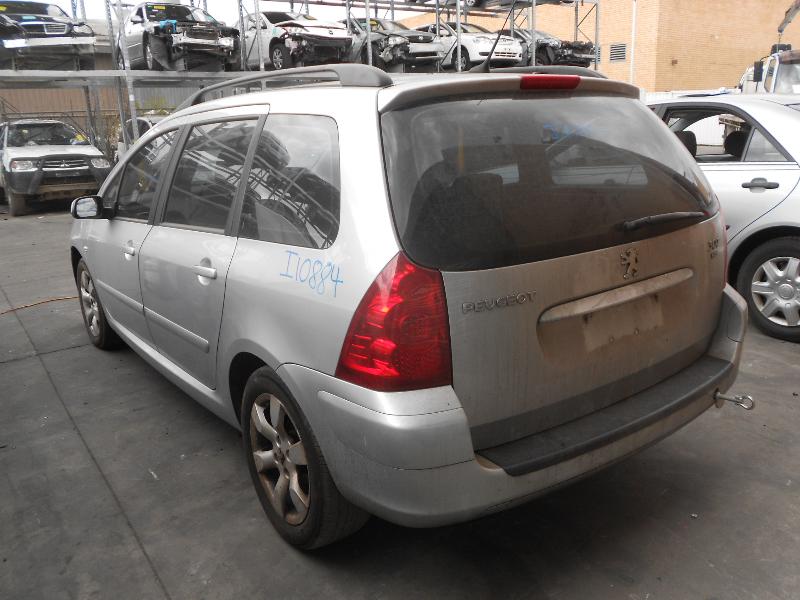 View Auto part R/Bar Bracket/Reinfo Peugeot 307 2007