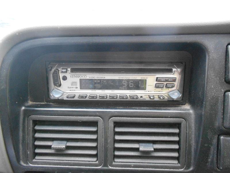 View Auto part Radio/Cd/Dvd/Sat/Tv Holden Rodeo 2002