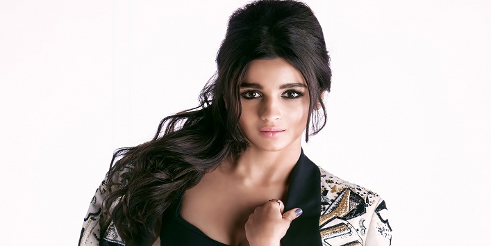 8 Hairstyles For Indo Western Outfits