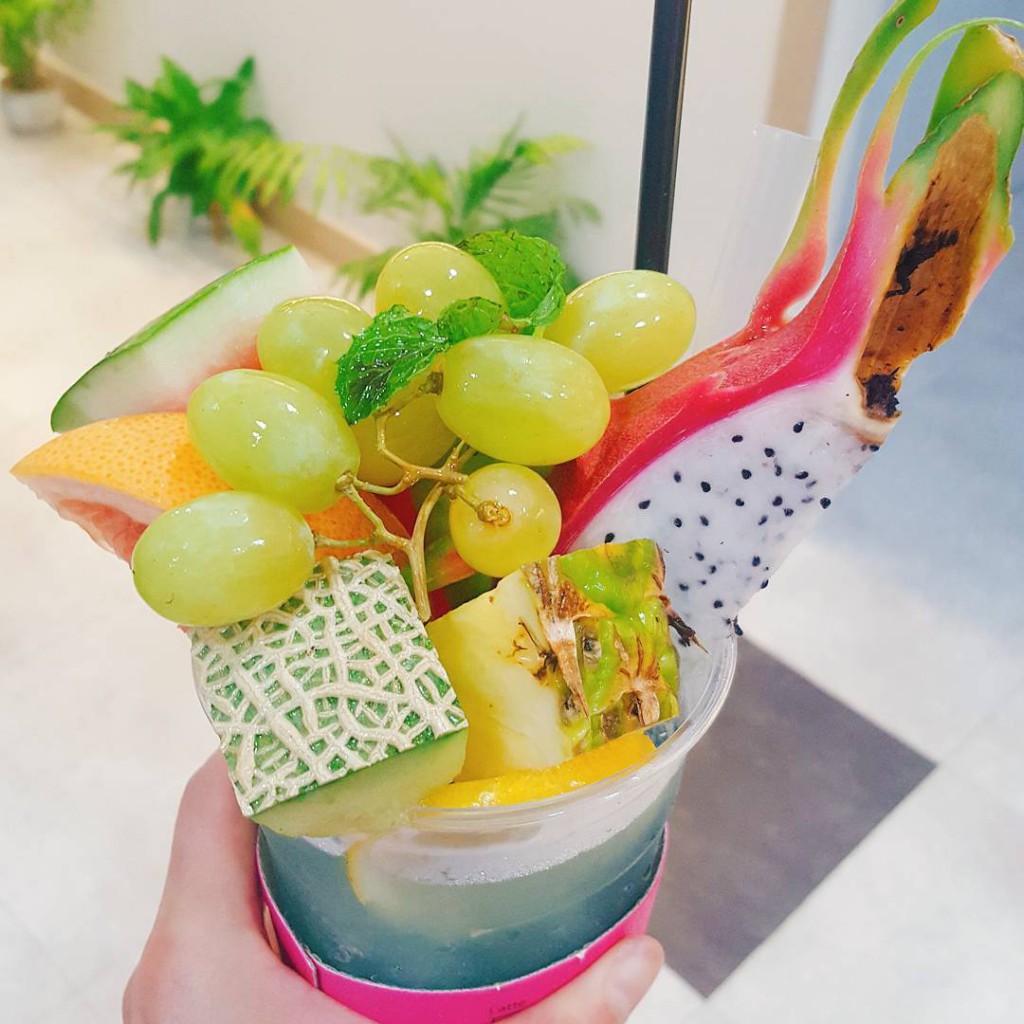 lee cafe 6